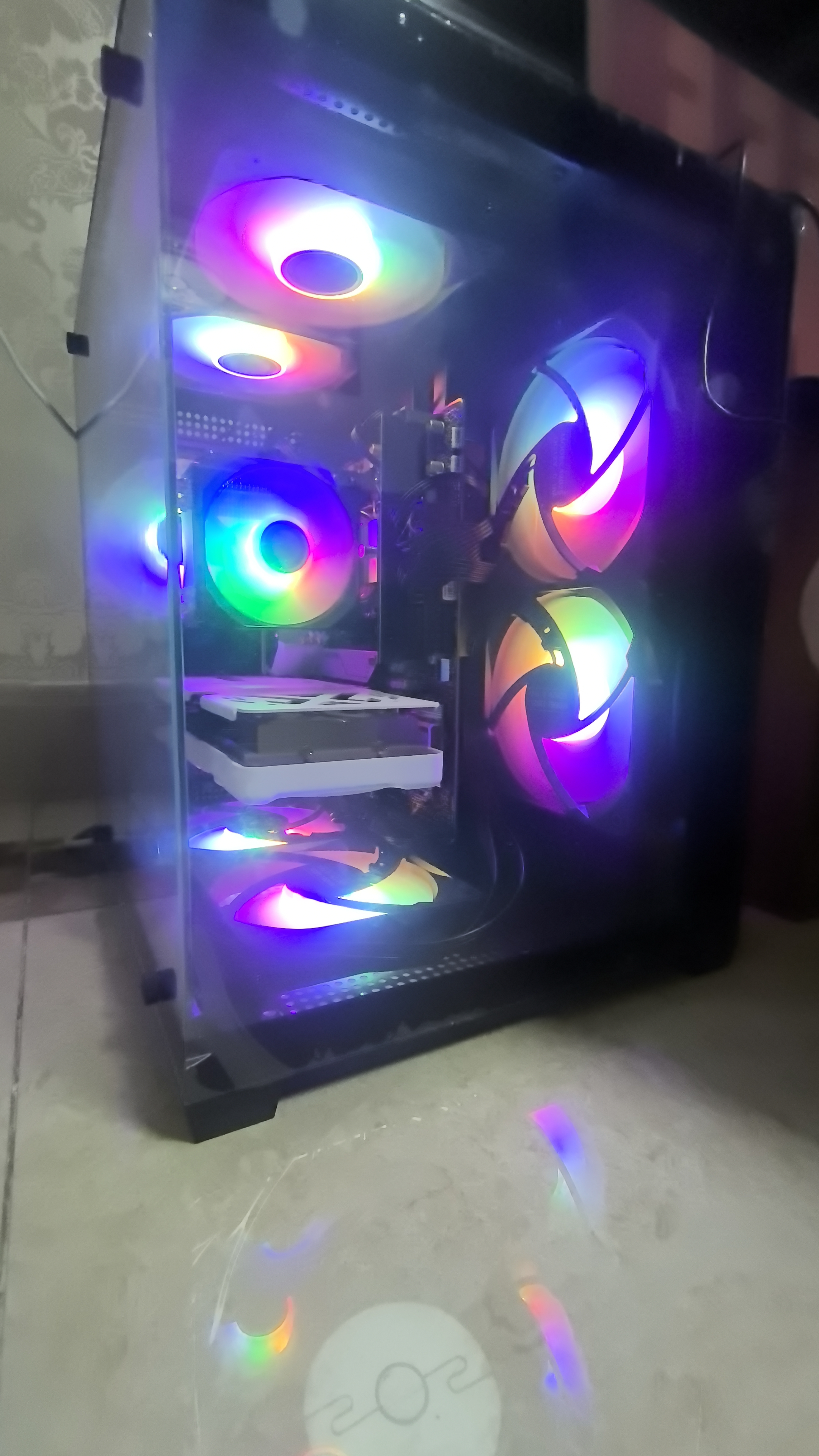 华硕（ASUS）全家桶锐龙5600X/5700X/9600X/7800X3D主机 4060/5060//5070 AMD游戏电竞DIY台式电脑组装机海景房 配五 9600X丨RTX5060丨16G 实拍图
