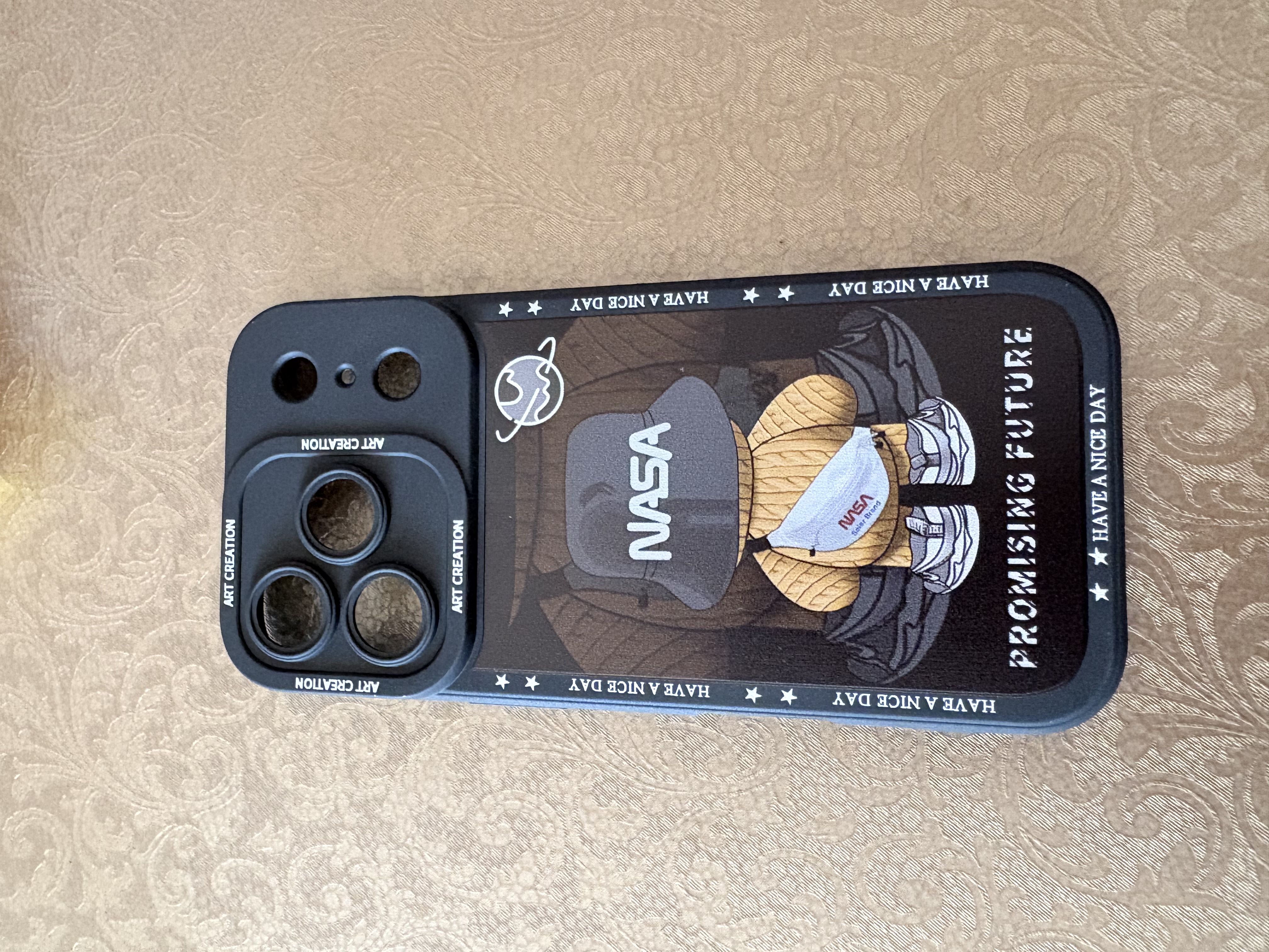 奶小鸭（NEYAA）适用苹果17pro手机壳 iphone17pro保护套镜头全包硅胶防摔超薄创意卡通简约网红软壳男女款 石墨黑 实拍图