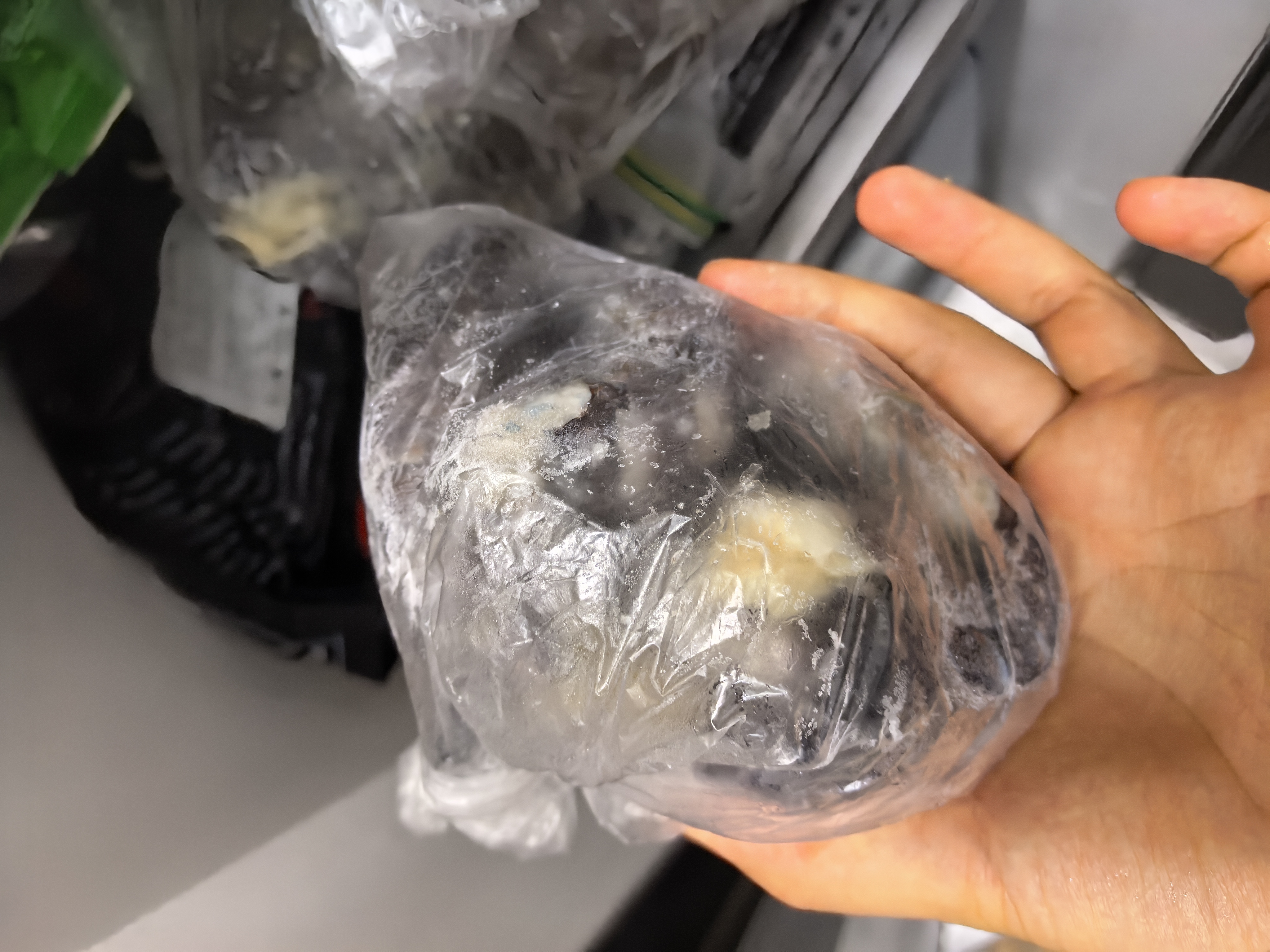 活冻黑虎虾大号 1kg 大虾烧烤火锅食材 约30-40只 1kg(净重)  盒装 实拍图