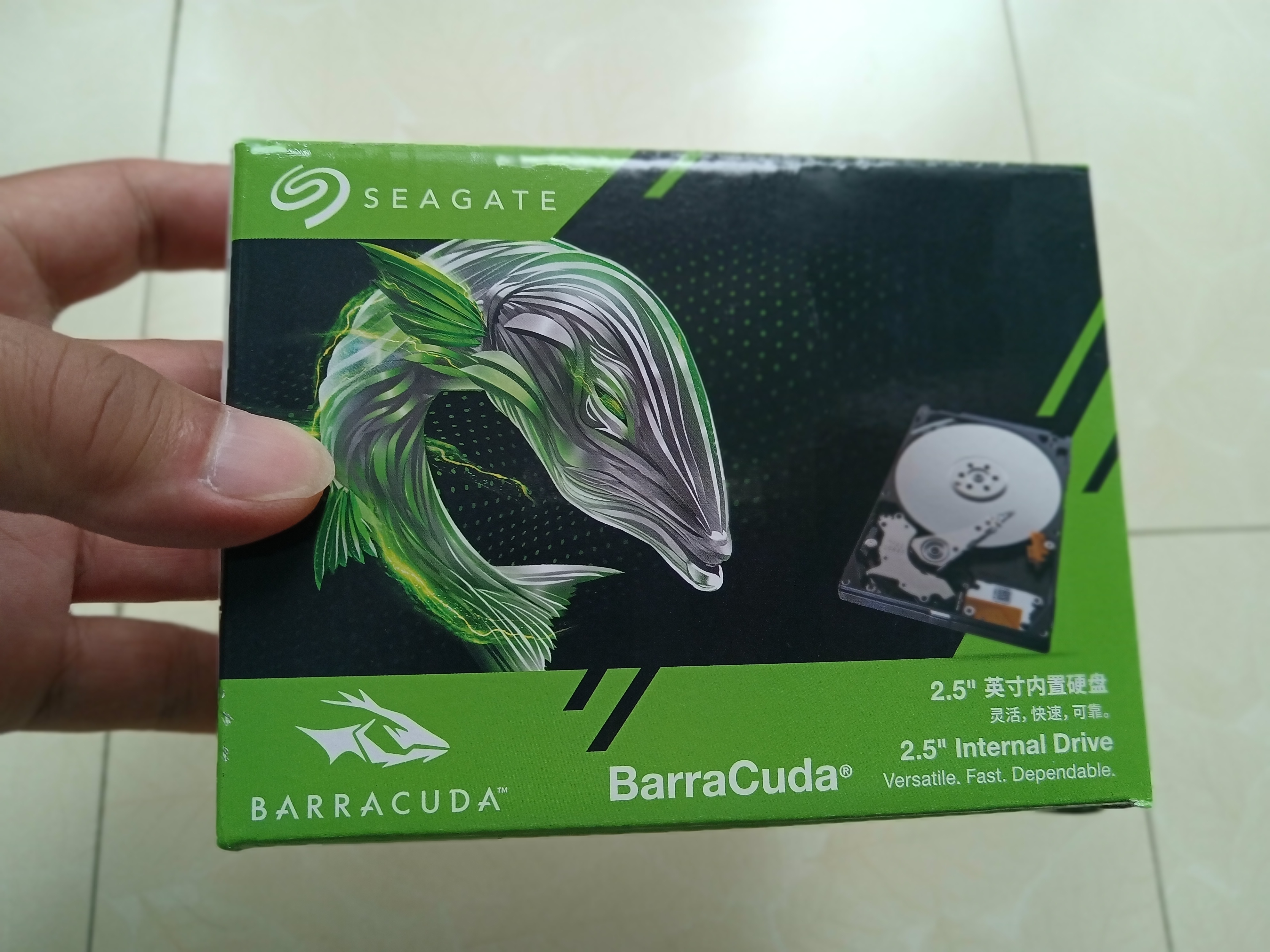 希捷（SEAGATE）笔记本硬盘2TB 128MB 5400转 SATA3.0 2.5英寸 机械硬盘 电脑 希捷酷鱼ST2000LM015 实拍图