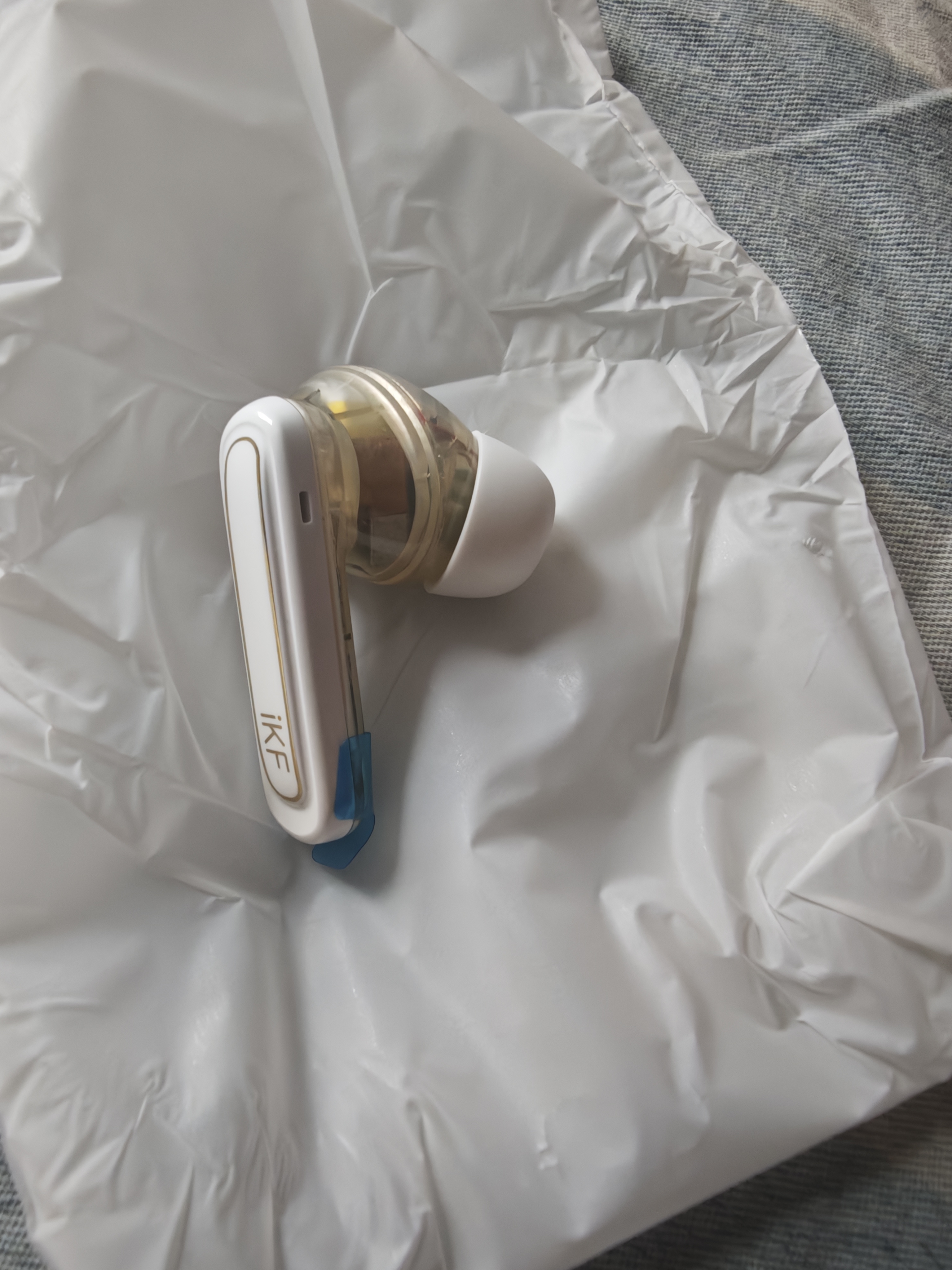 iKF Ultra圈铁真无线蓝牙耳机ANC主动降噪LDAC入耳式发烧音乐耳机高音质超长续航APP通话降噪雅典白 实拍图