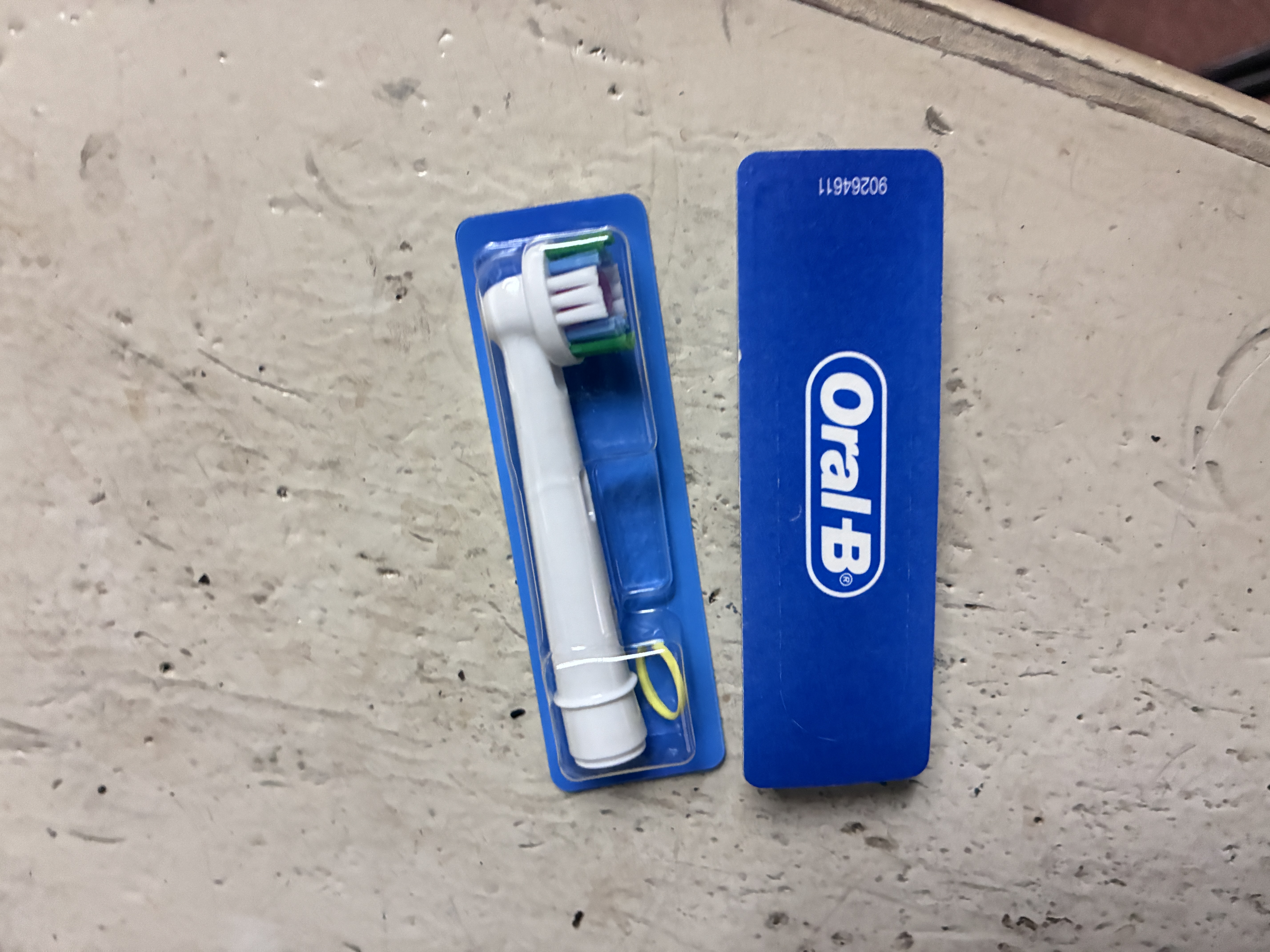 欧乐B（Oral-B）德国博朗欧乐B电动牙刷头3支装美白型适配成人2D3D全部型号EB18-3 原装美白抛光头3枚 实拍图