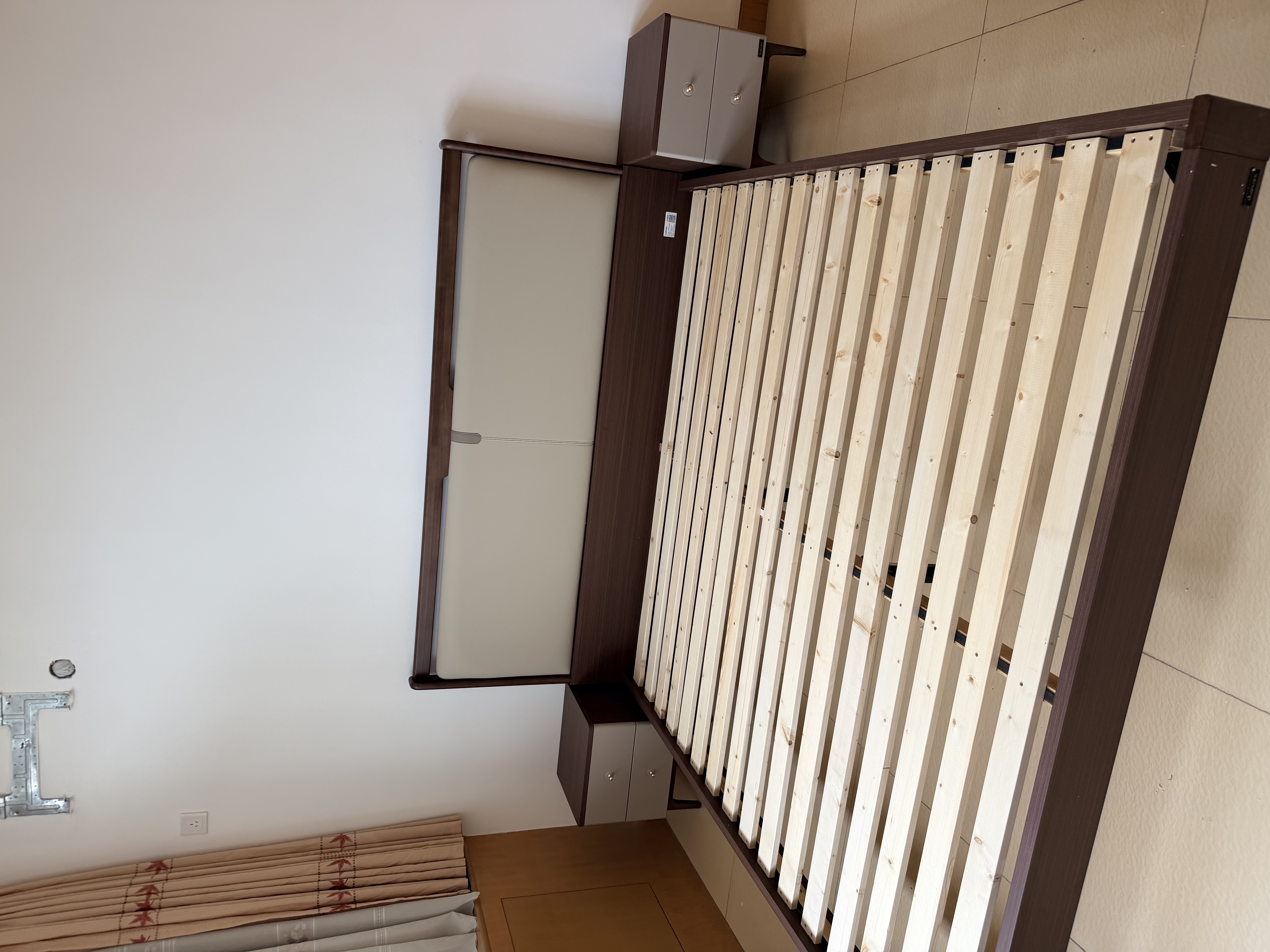 全友（QUANU）家居新中式实木床家具家用主卧室双人大床含床垫组合床头皮艺软包 【高脚款 | 实木铺板】单床+床头柜*2+65K床垫 1.8x2米 实拍图