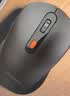 联想（Lenovo）无线蓝牙双模鼠标便携办公鼠标 人体工程学设计适用台式机一体机笔记本平板 Howard Mouse 2022黑 实拍图