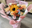 鲜花同城向日葵玫瑰混搭花束送女友闺蜜长辈生日礼物鲜花花店送花 甜蜜阳光丨向日葵配康乃馨香槟混搭花束 实拍图