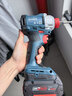 博世（BOSCH）18V无刷锂电冲击扳手285牛米大扭矩GDX18V-285单电3.0Ah套筒套装 实拍图