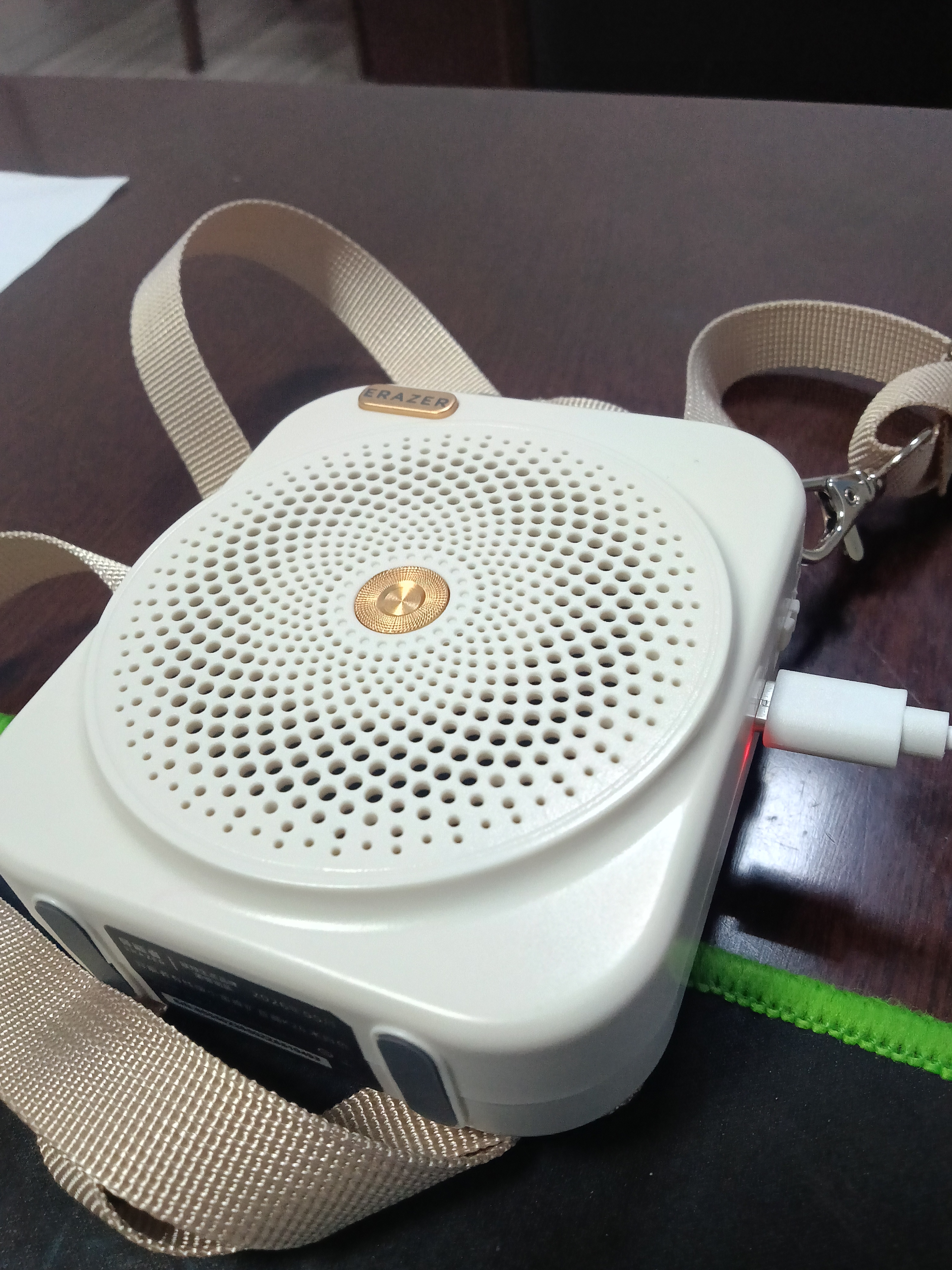 联想（Lenovo）投资品牌异能者小蜜蜂扩音器音箱音响降噪麦克风腰挂便携导游教师教学夜市摆摊促销生日开学礼物 实拍图