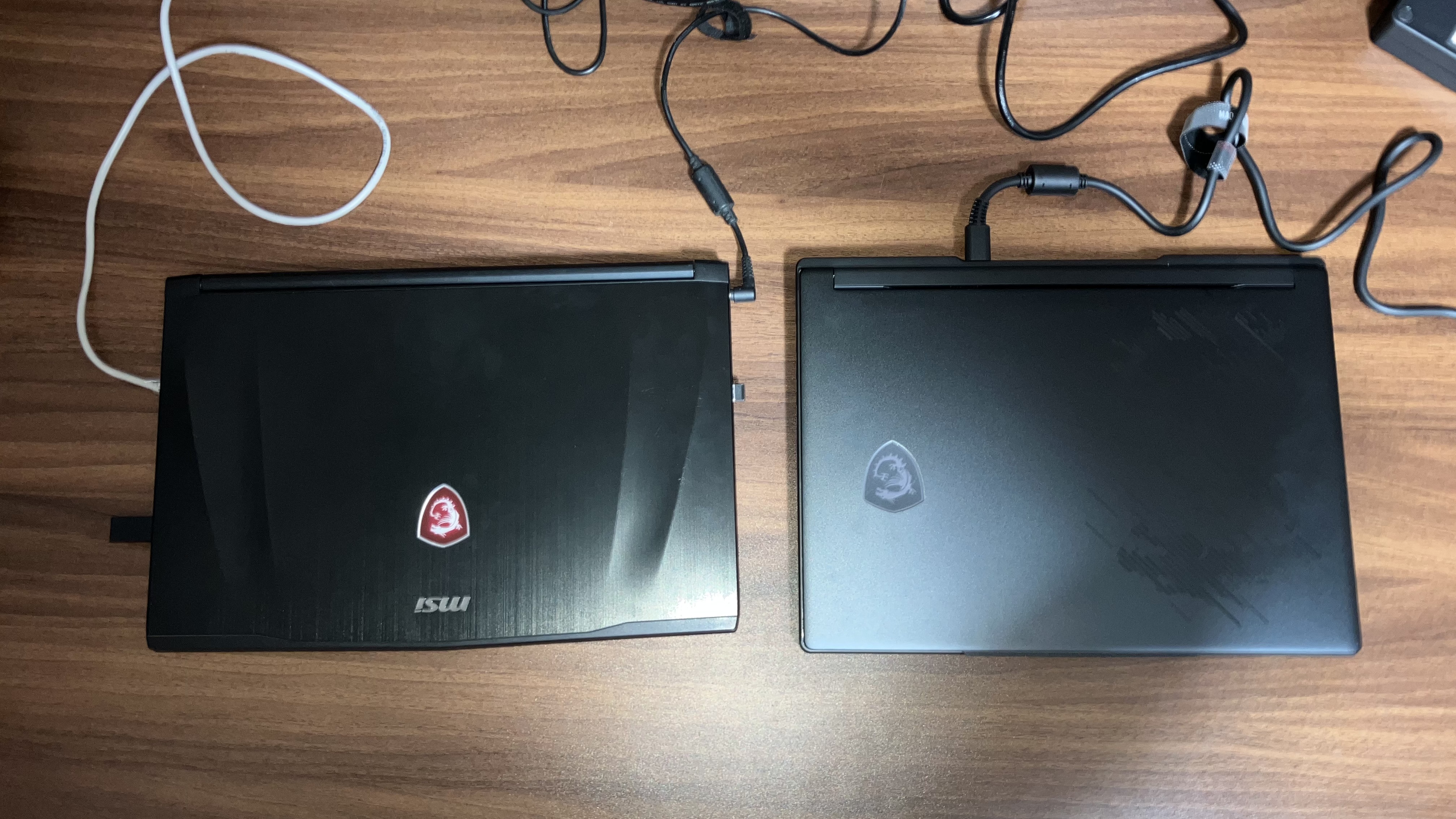 微星（MSI）泰坦16 Max 2026 16英寸游戏本笔记本电脑(酷睿Ultra9-285HX RTX5080 32G 1TB 2.5K240Hz)国家补贴 实拍图