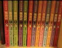 捂着门牙学历史全6册+老人与海 共7册 6-12岁儿童读物 小学生趣味漫画中国史幽默搞笑 二三四五六年级课外阅读书籍 西周春秋战国秦汉南北朝隋唐宋明清时期 实拍图