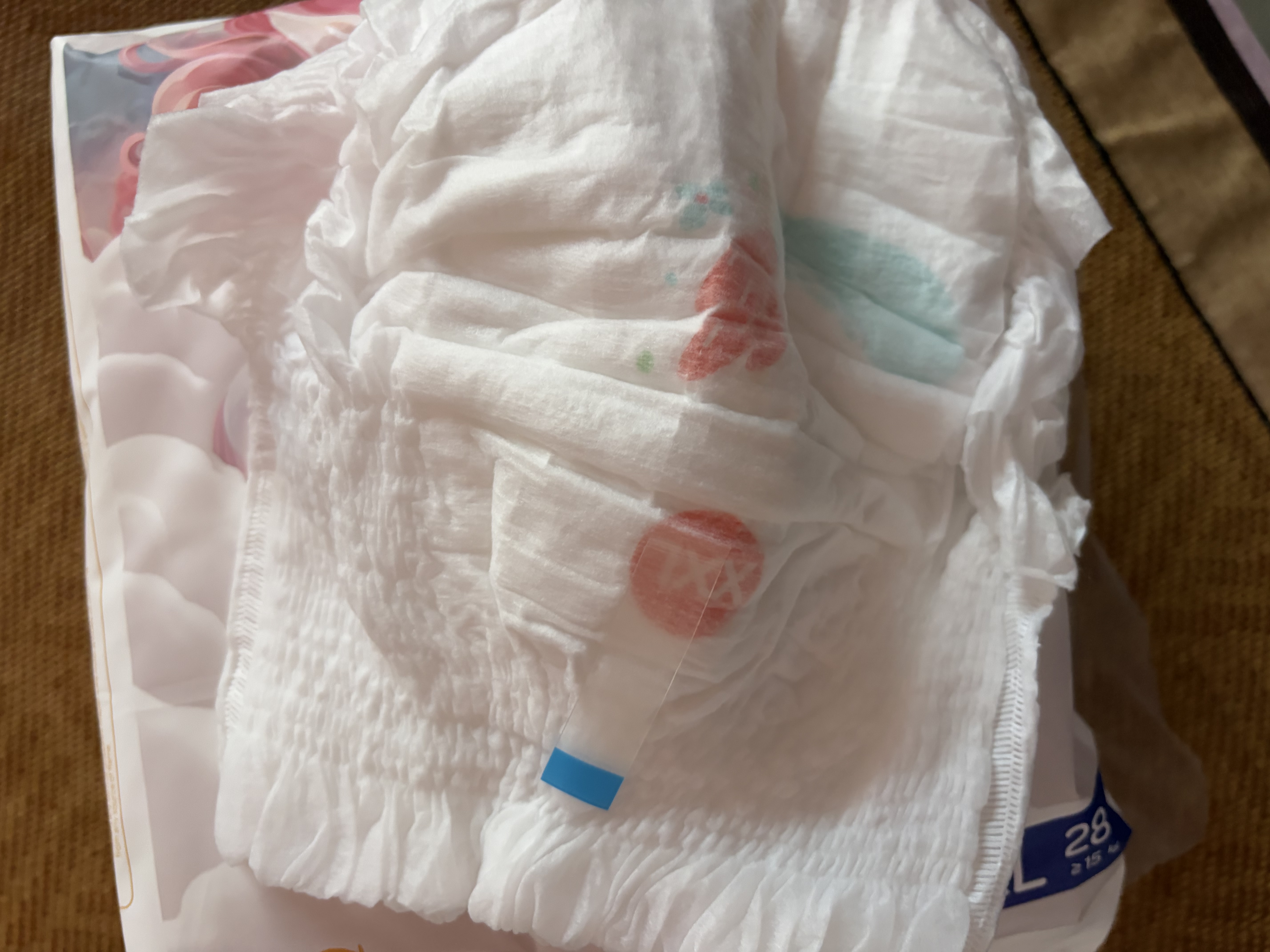 好奇（Huggies）皇家御裤小龙裤成长裤婴儿尿不湿超薄透气宝宝学步裤尿裤京东快递 拉拉裤XXL56片（15kg以上） 实拍图