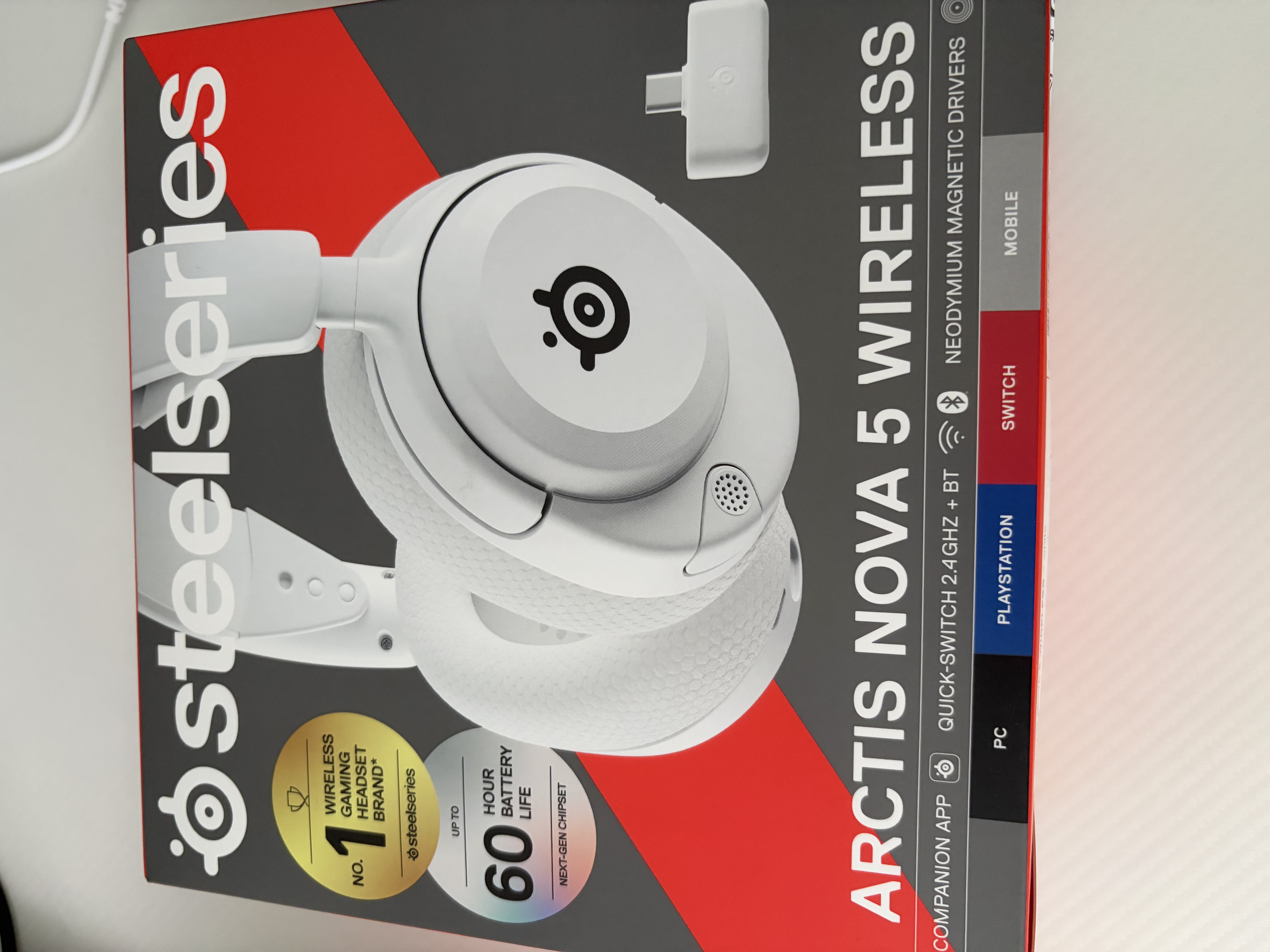 赛睿（SteelSeries）【Faker冠军同款】寒冰Nova5无线耳麦2.4G/蓝牙双无线 游戏电竞笔记本电脑头戴式耳机 FPS 吃鸡 寒冰Nova5无线白 【一键调用音效】 实拍图