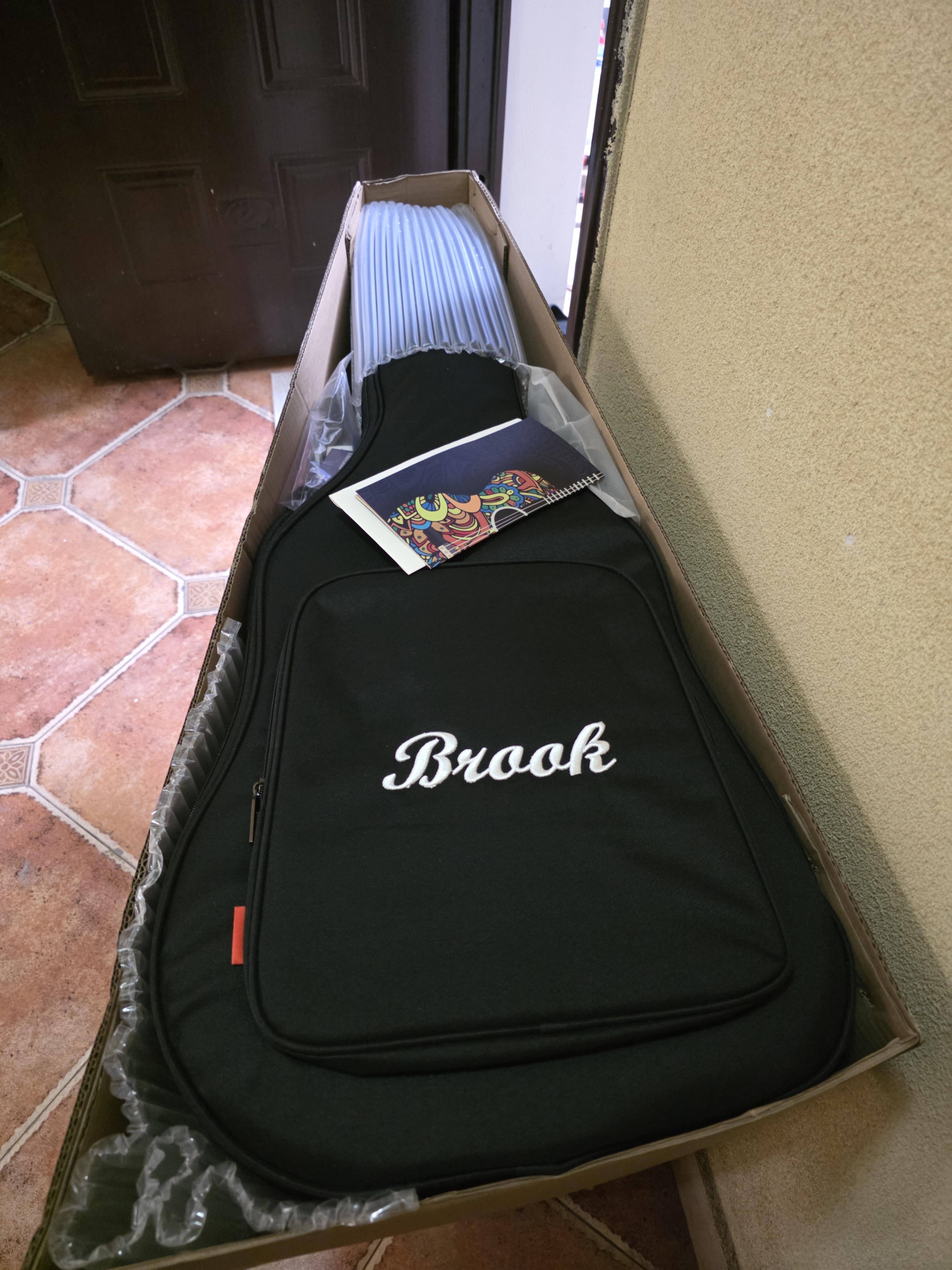 BROOK 布洛克s25吉他单板民谣吉他面单木吉他吉它初学者 41英寸油墨色缺角S25R-DCG 实拍图