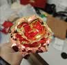 【限时优惠】七彩炫光玫瑰花星空彩金浪漫送老婆女友生日礼物 金箔玫瑰-彩金红-1枝装 【送它一朵永不凋零的爱意玫瑰】 实拍图