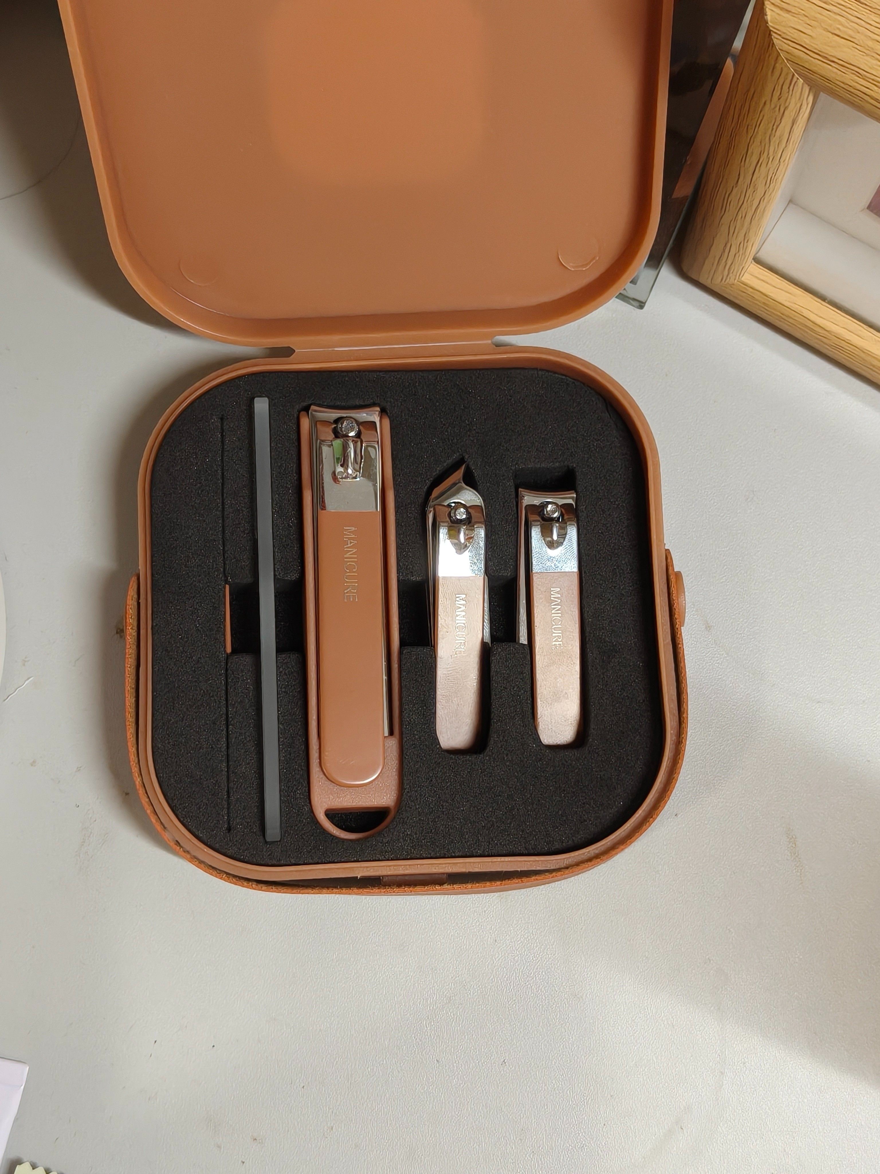 德国防飞溅指甲刀套装高档手提家用修剪指甲剪指甲钳修甲护理工具 咖啡色5件套【钛钢】持久锋利 实拍图