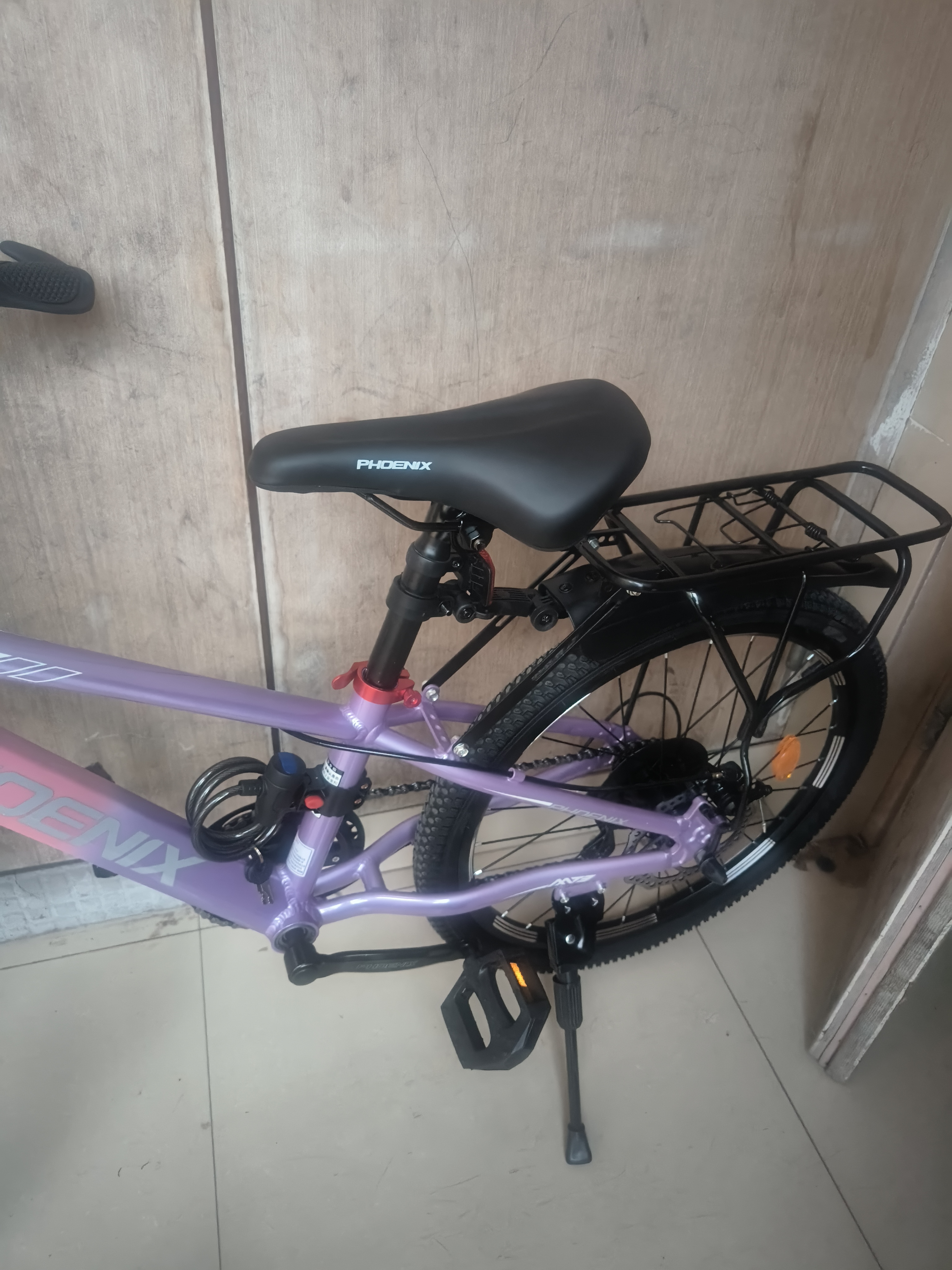 凤凰官方旗舰店儿童自行车男女变速青少年学生山地车碟刹赛车 星际 粉紫【铝架】7速+后座车灯+辐条 22寸【适合130-170cm】 实拍图