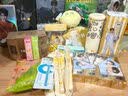 参半 棒棒糖舌苔刷 双效合一舌苔刮舌苔清洁器刷舌头神器 蓝色1支 实拍图
