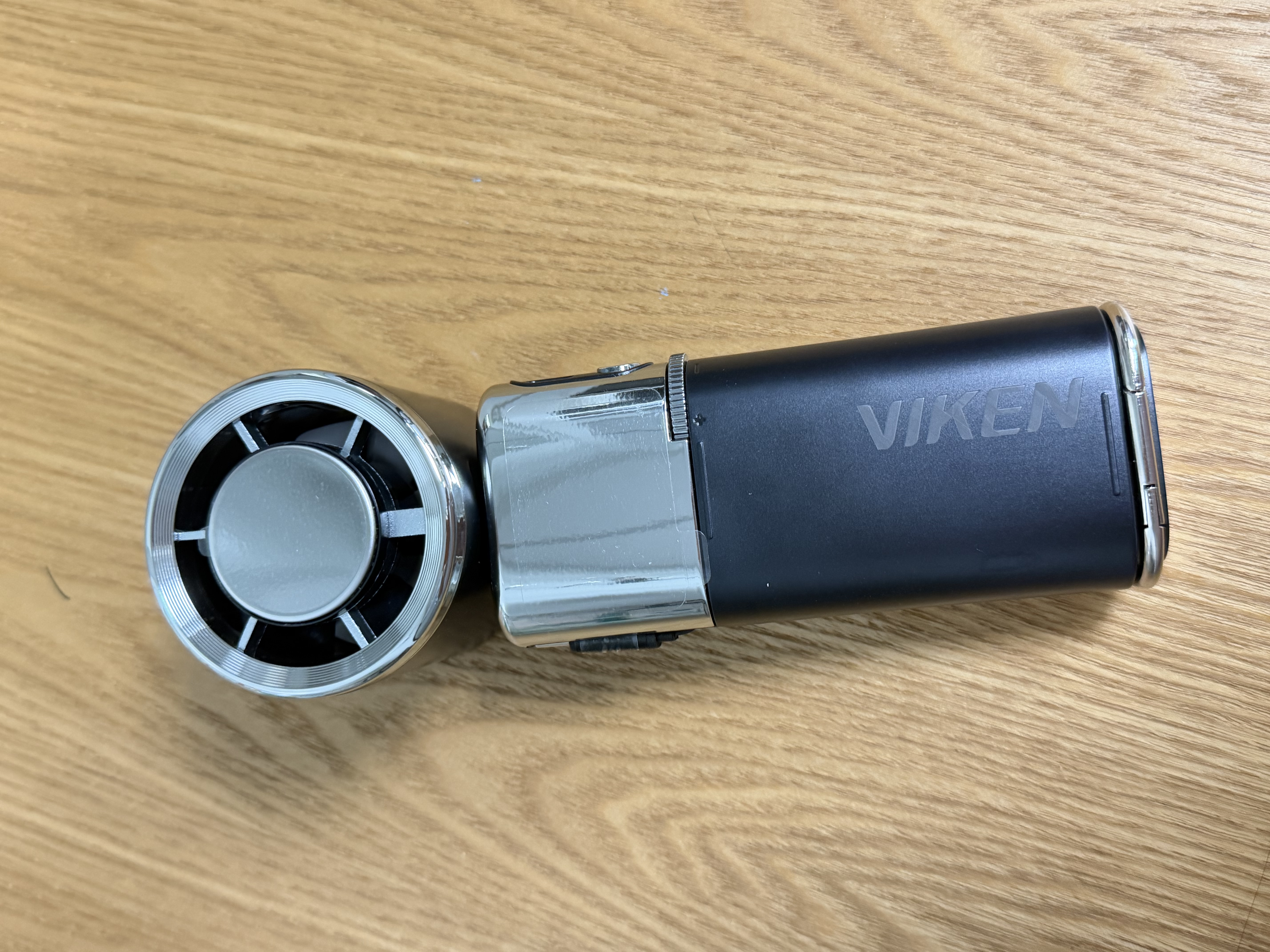 Viken【3C认证丨超导制冷】霜风侠手持小风扇制冷高速小风炮迷你便携式小型电风扇充电宝随身户外旅行 暗夜黑（6000毫安丨25小时续航） 100档风+双TEC制冷+带type-c线 实拍图