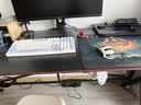 奥伦福特  电脑桌台式家用电竞游戏桌办公书桌简约书房写字桌子 碳纤维纹路单桌-160*60 升级款电竞桌 实拍图