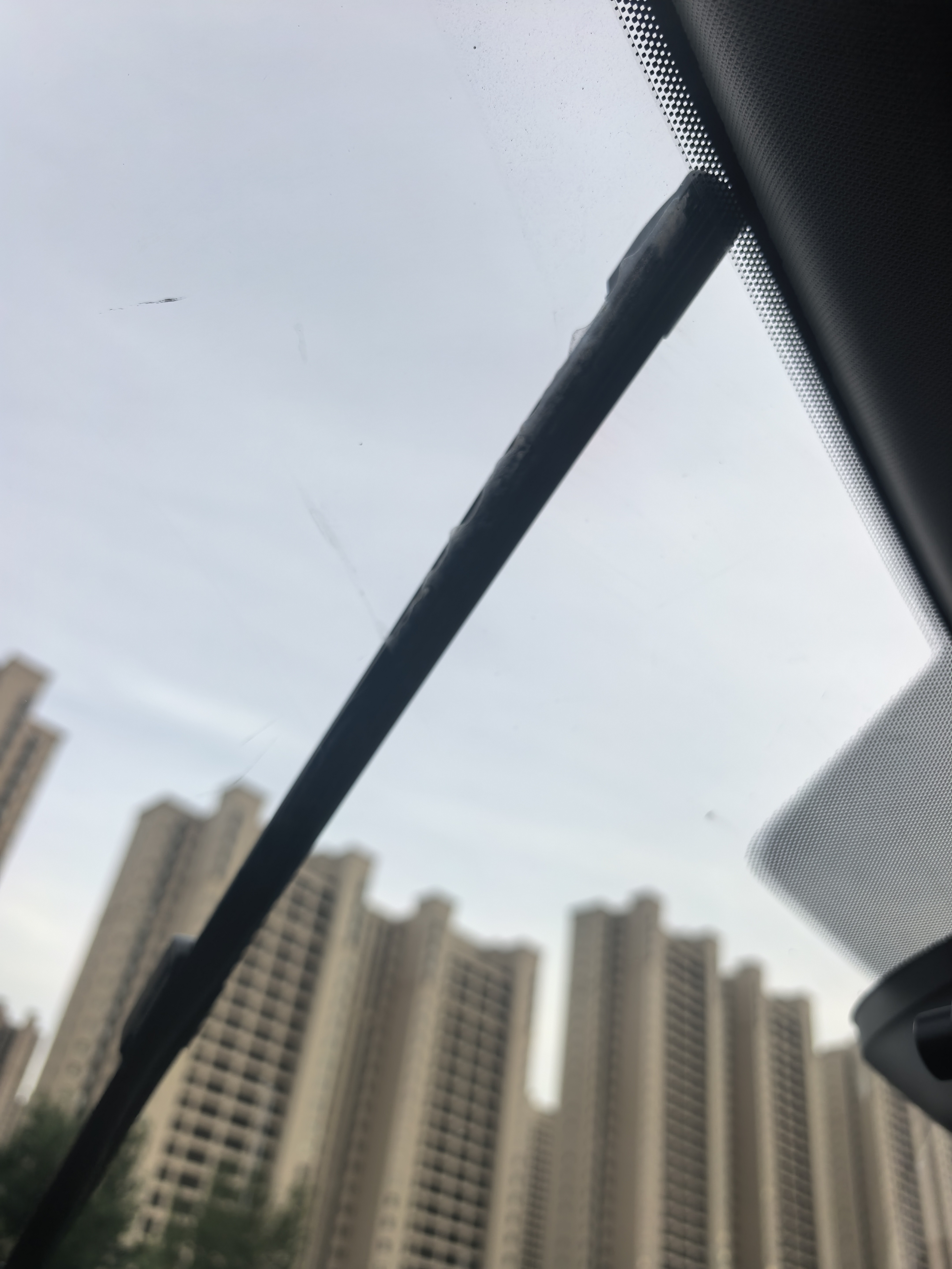 湃速15-26款斯柯达明锐/18-19明锐旅行车原厂雨刮器无骨雨刷胶条24/18 实拍图
