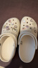 卡骆驰（CROCS）檀健次同款经典洞洞鞋轻便百搭女沙滩鞋包头拖鞋男鞋|10001 白色-100(含智必星) 37 /38(230mm) 实拍图