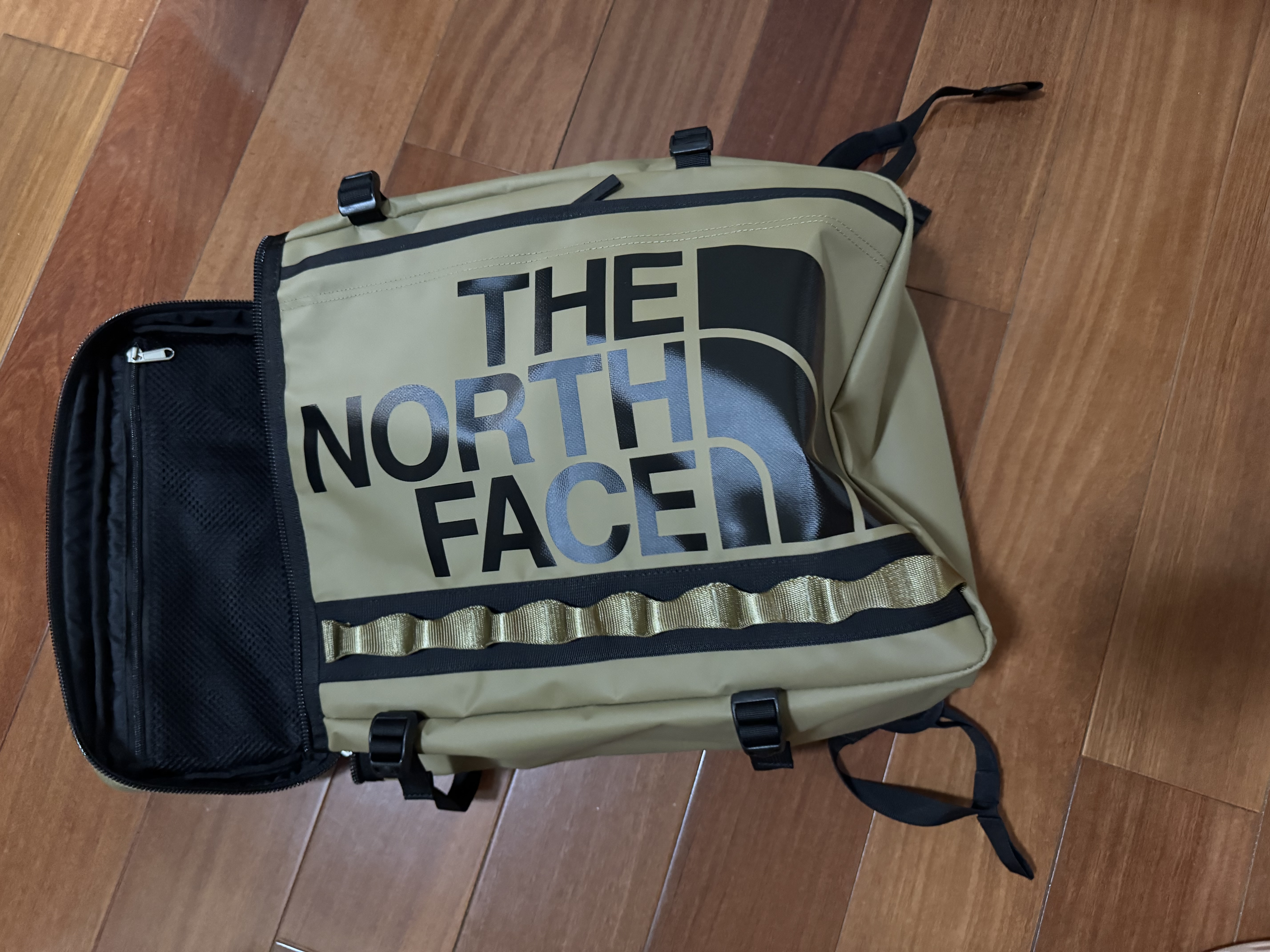 北面（The North Face）Base Camp双肩背包书包电脑包男女通用款轻便户外26新品|3KVR KAL/杉木黄（26春夏新款） OS/31.16升 实拍图