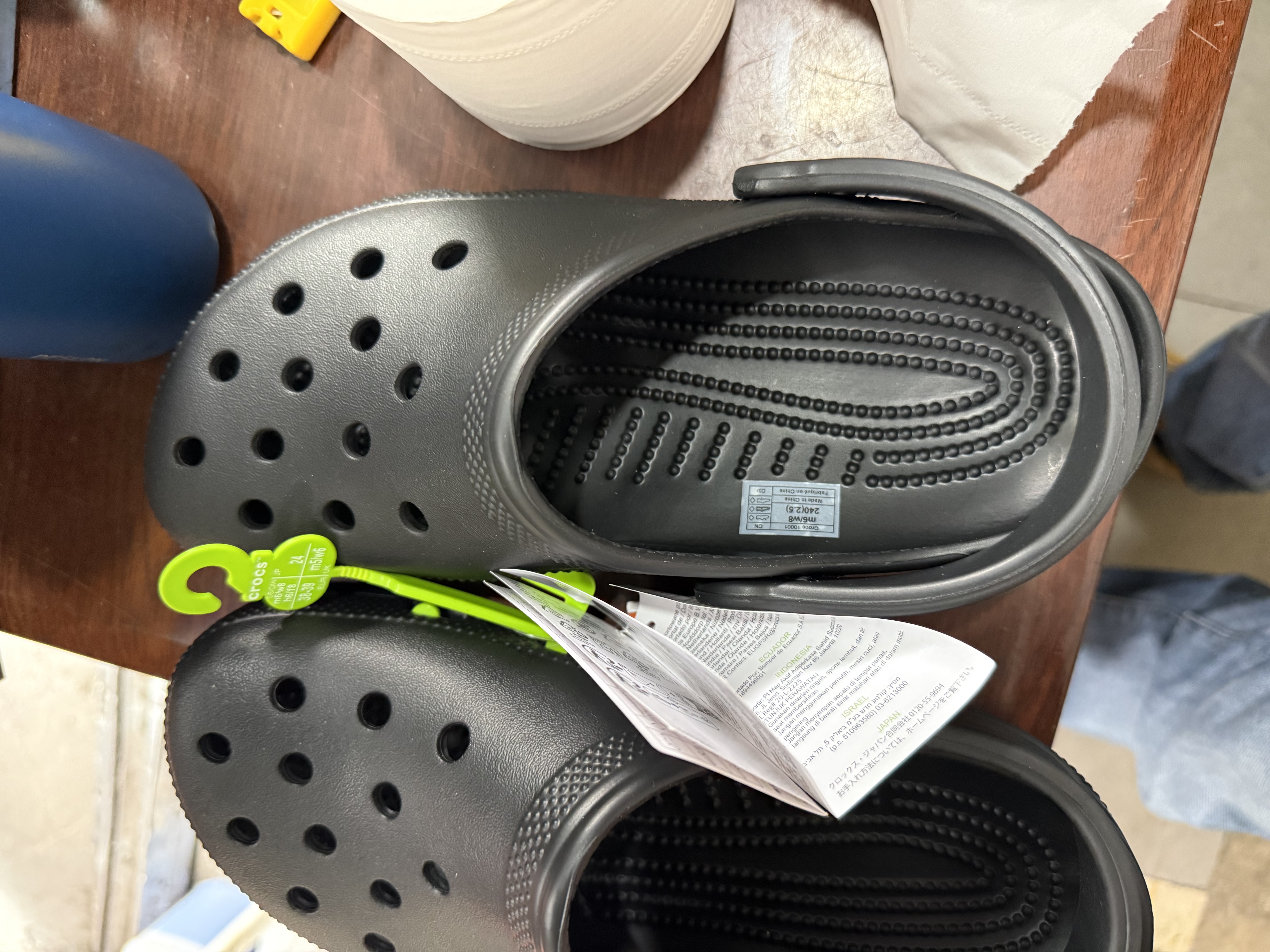 CROCS卡骆驰经典洞洞鞋男鞋一脚蹬女鞋沙滩鞋拖鞋|10001 黑色-001(含智必星) 39 (240mm) 实拍图