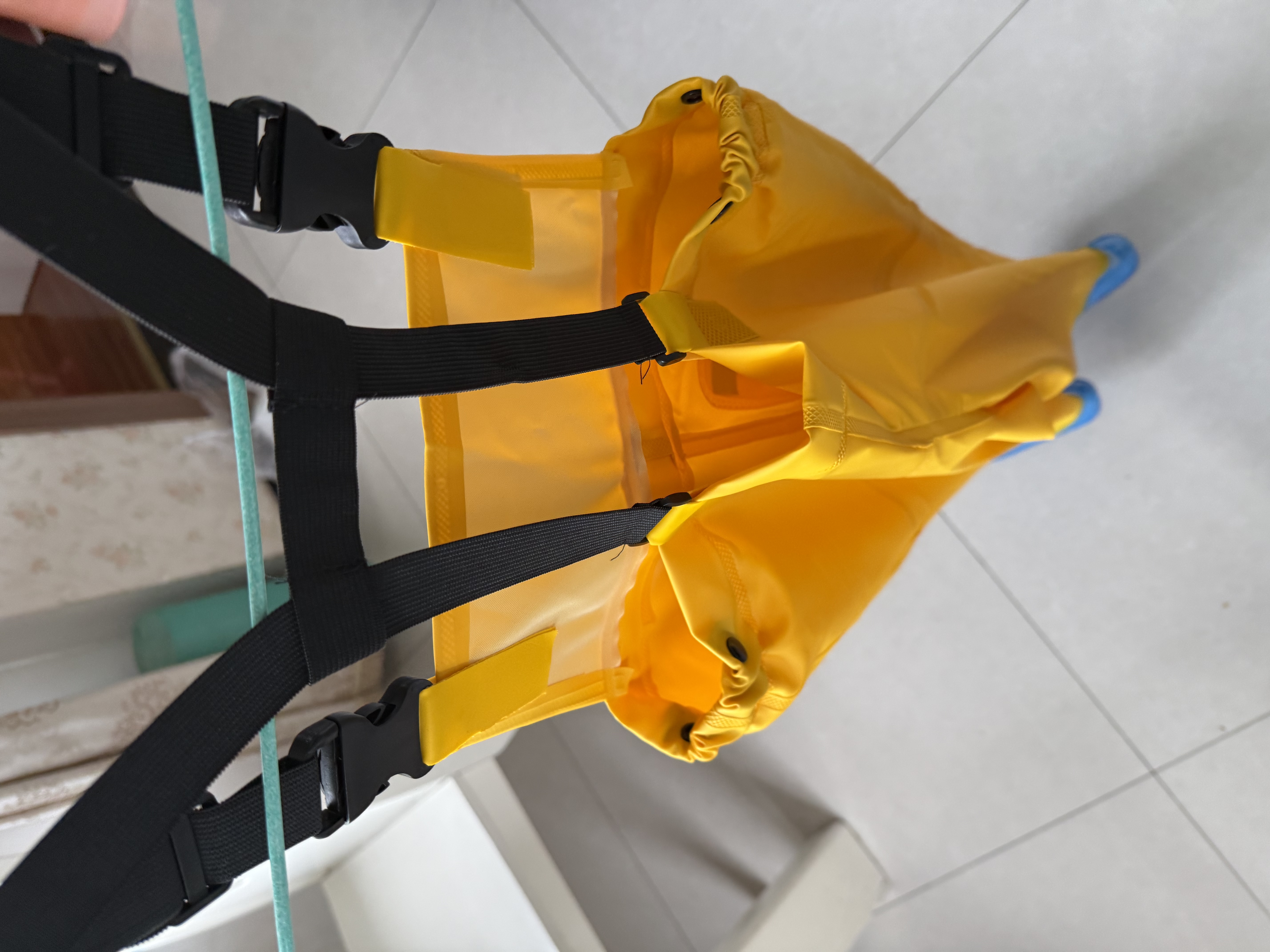 臻佑（Grsaed）赶海连体裤儿童下水裤捉鱼玩水涉水服水裤水鞋一体玩沙水裤黄30码 实拍图