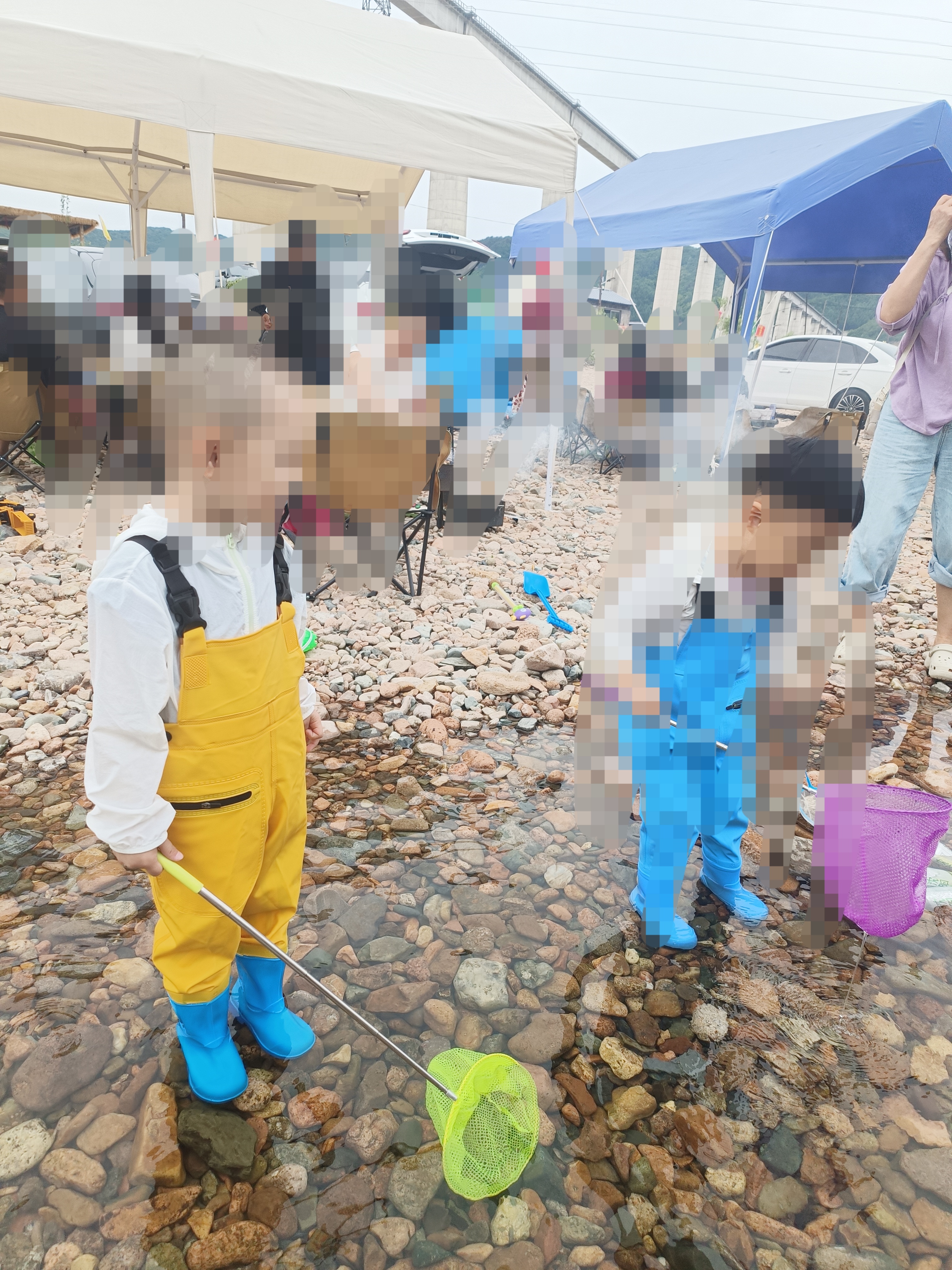 臻佑（Grsaed）赶海连体裤儿童下水裤捉鱼玩水涉水服水裤水鞋一体玩沙水裤黄26码 实拍图