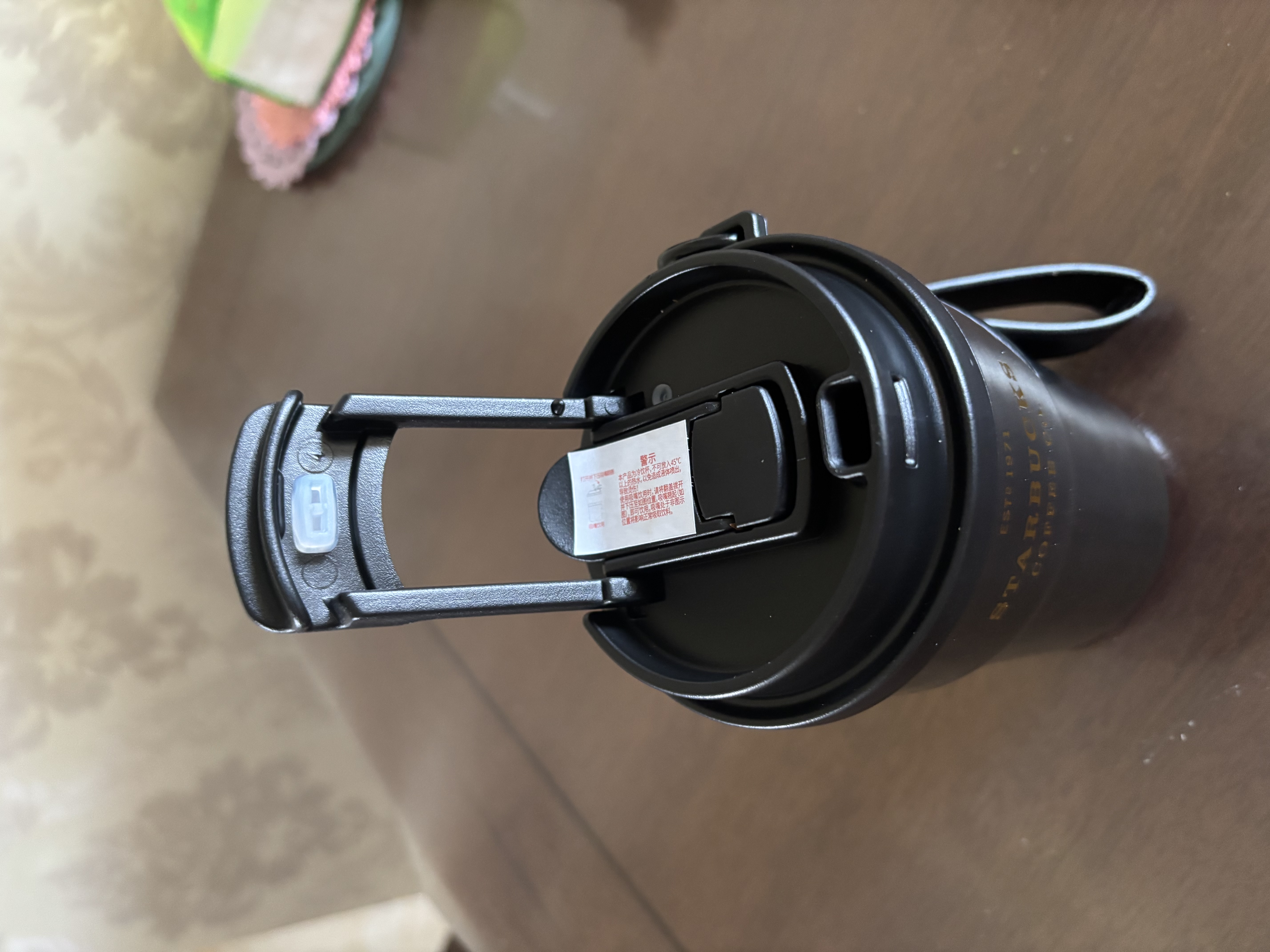 星巴克（Starbucks）杯子 咖啡宝藏系列 高颜值黑色不锈钢保温杯 男女士送礼礼物礼物 流金款双饮口不锈钢杯365ml 实拍图