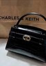 CHARLES&KEITH鳄鱼纹手提包斜挎婚包包女包生日礼物送女友CK2-50270880-1 实拍图
