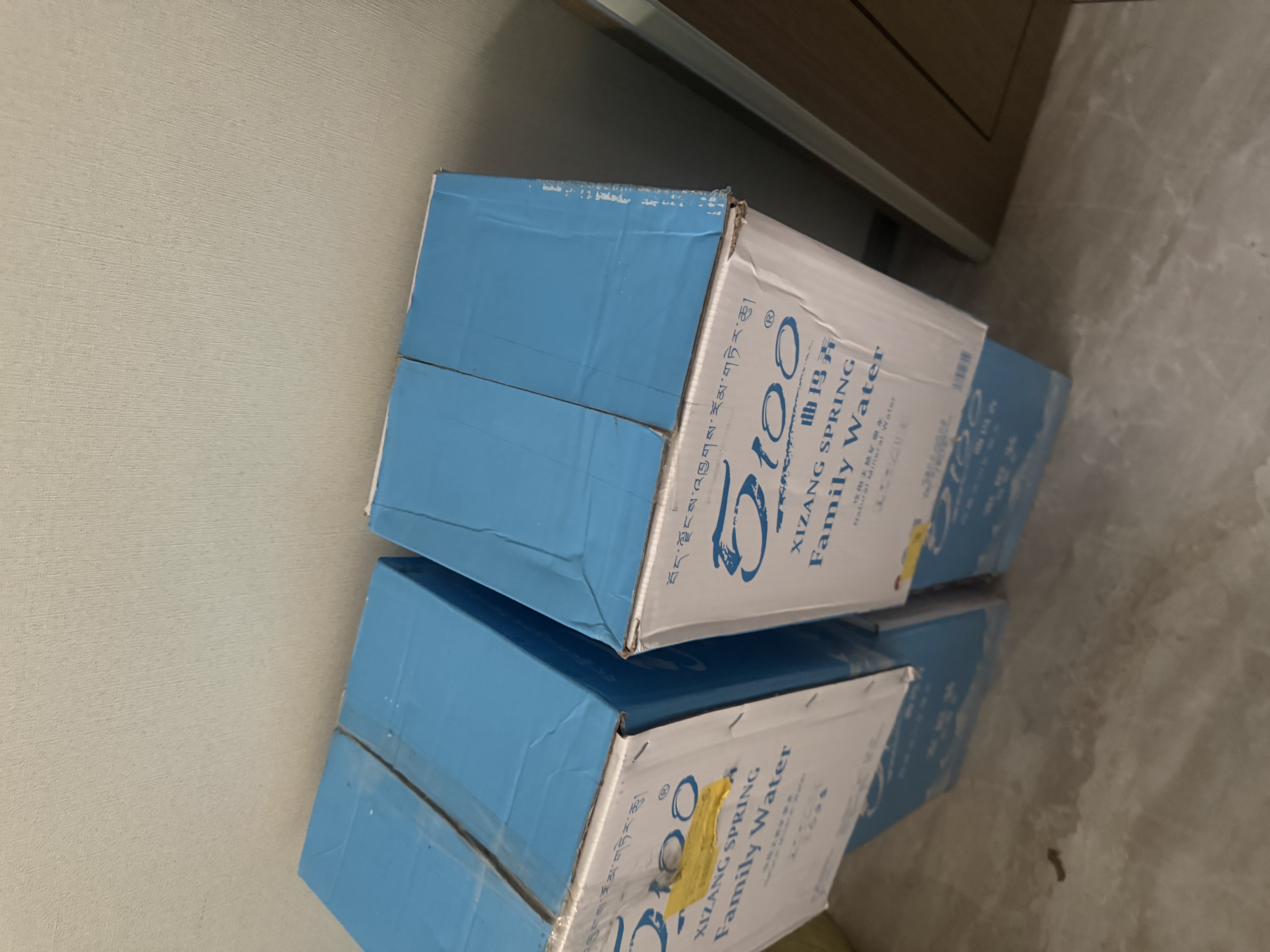 5100西藏冰川矿泉水12升整箱旗舰款泡茶饮用水大桶装天然弱碱性矿泉水 12L*5箱+常温饮水机 实拍图