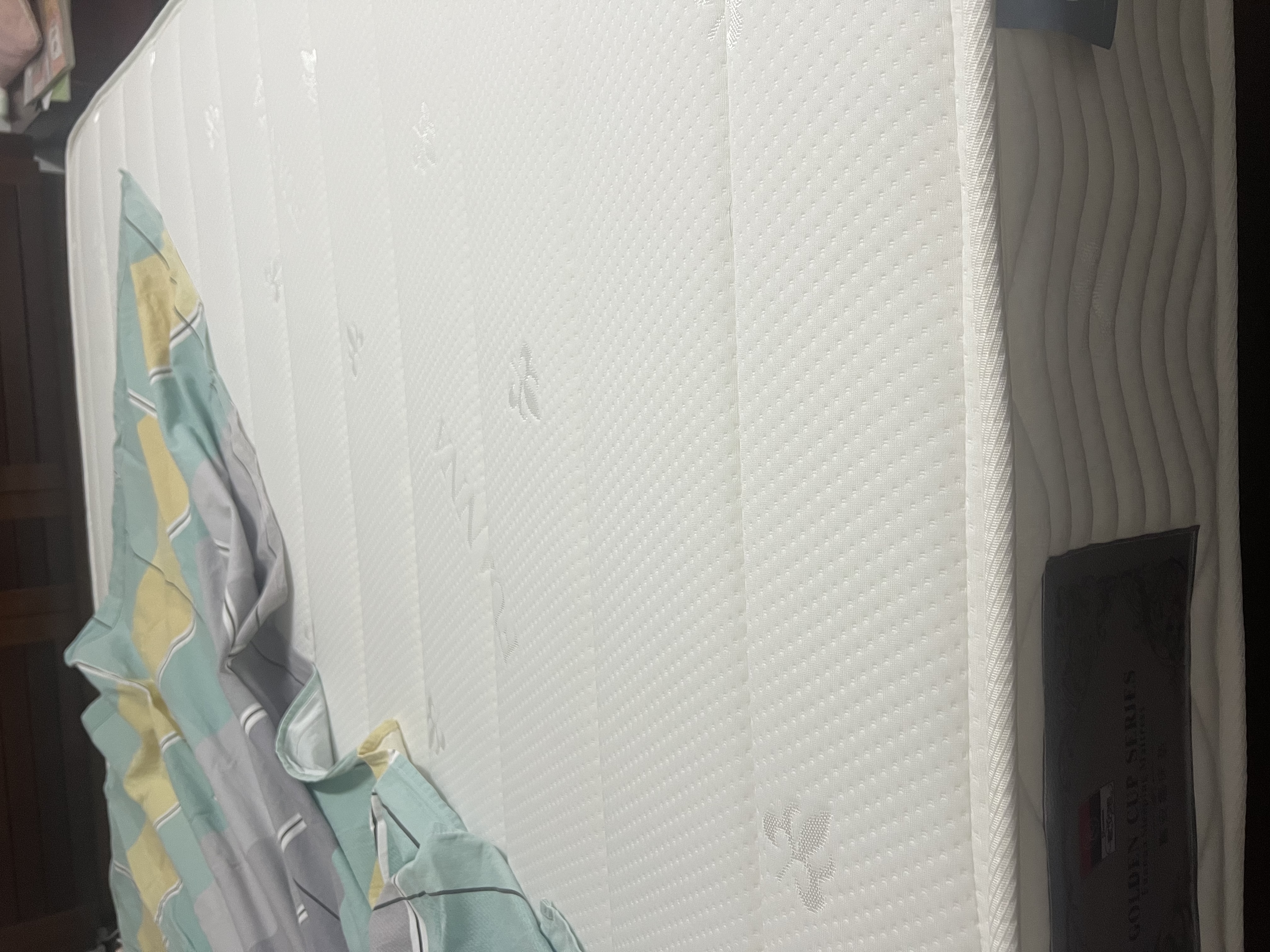 富安娜舒睡系列乳胶弹簧床垫软硬两用护脊椰棕硬床垫席梦思双人床床垫子 A【舒睡款/适中偏硬/22cm】邦尼尔弹簧+高弹海绵+防塌 1.5*1.9米 实拍图
