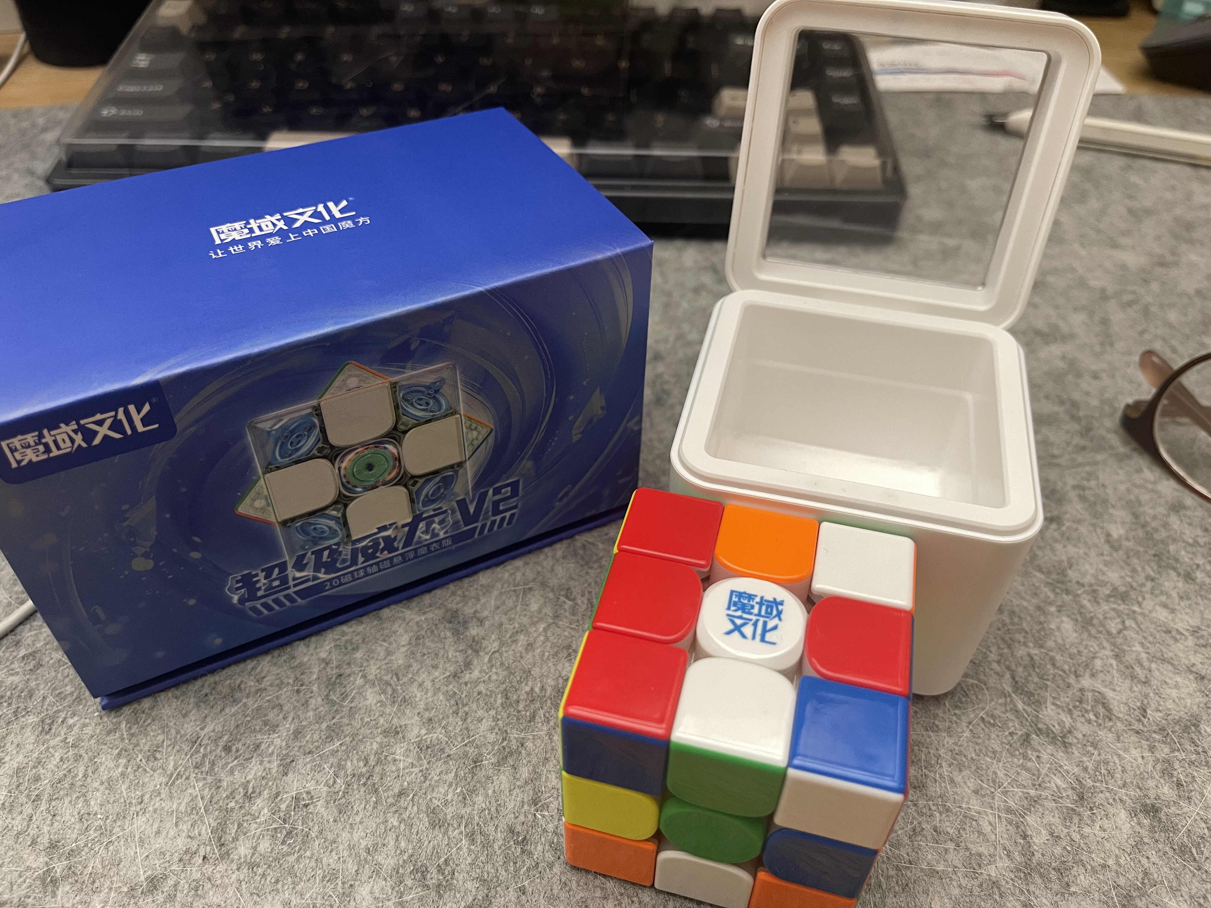 魔域文化旗舰系列超级威龙v2三阶磁力磁悬浮魔方专业赛级赛具 实拍图