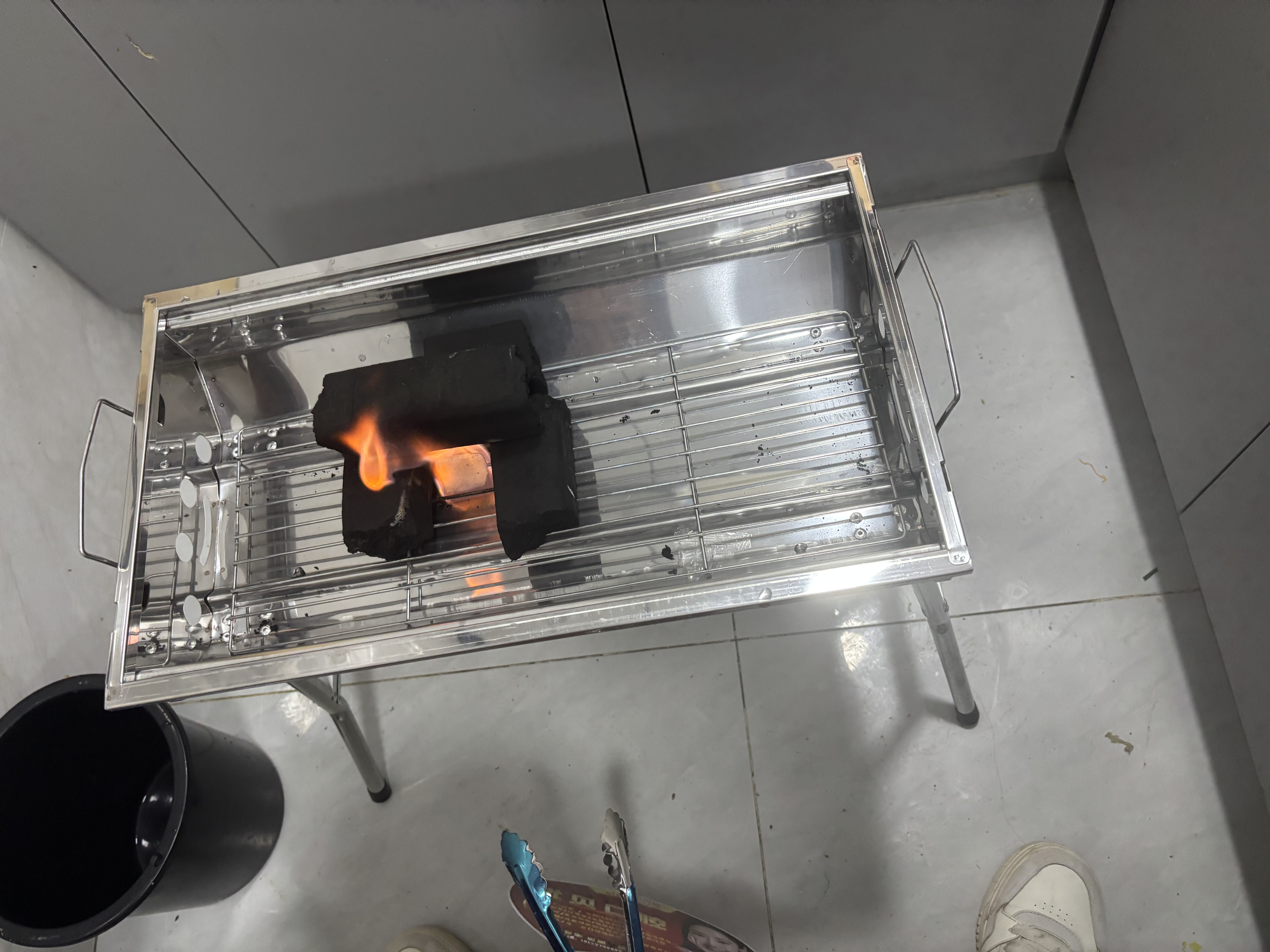 梦多福烧烤架户外烧烤炉碳烤炉折叠不锈钢烧烤架家用5-10人便携烧烤工具 大号款烧烤架【4-6人使用】 常规款烧烤架 实拍图