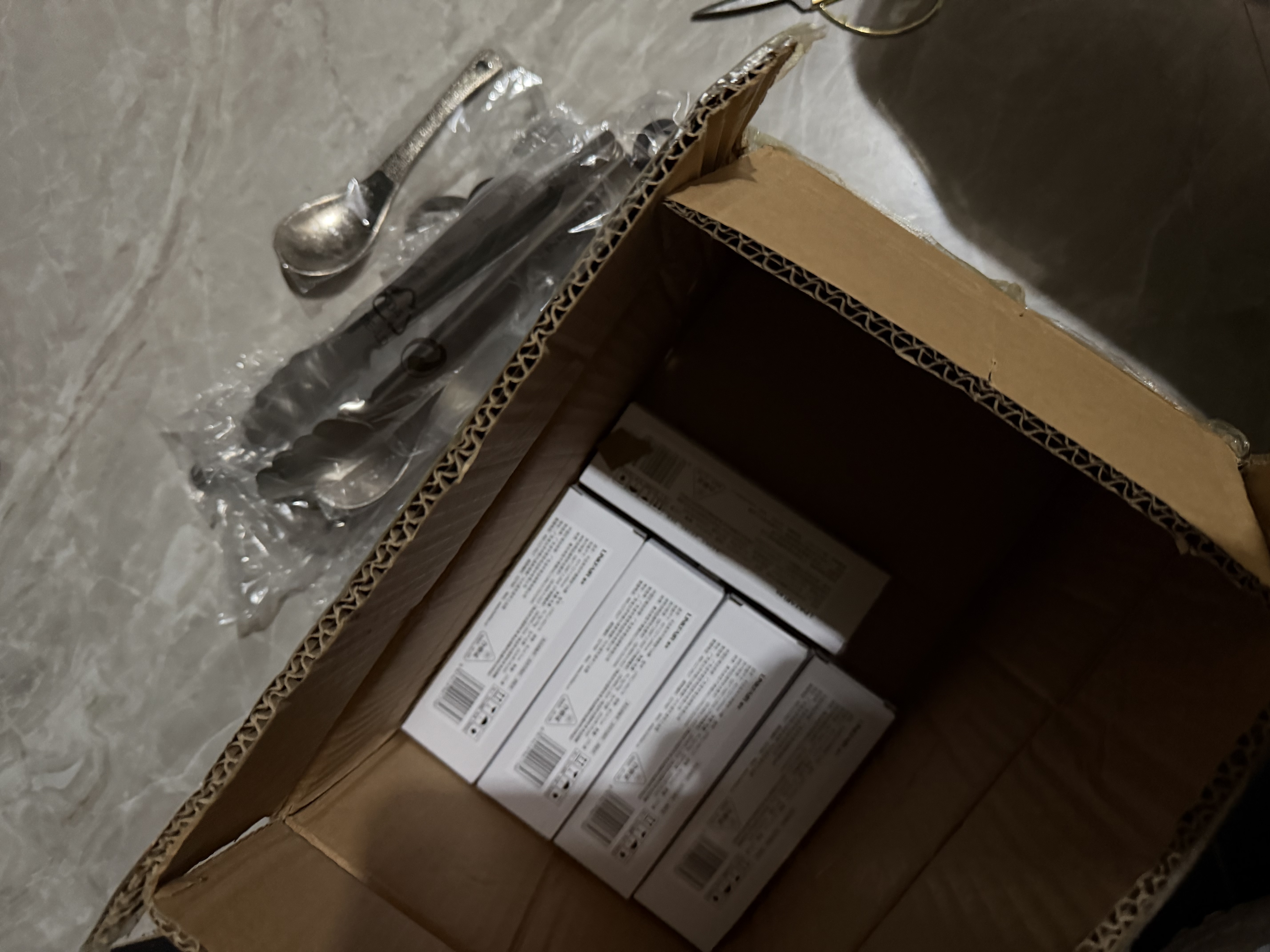 凌丰雅致奶锅不锈钢汤锅奶锅煎锅炒锅小煮锅无涂层辅食锅电磁炉燃气用 泼油锅（无盖） 12cm 实拍图