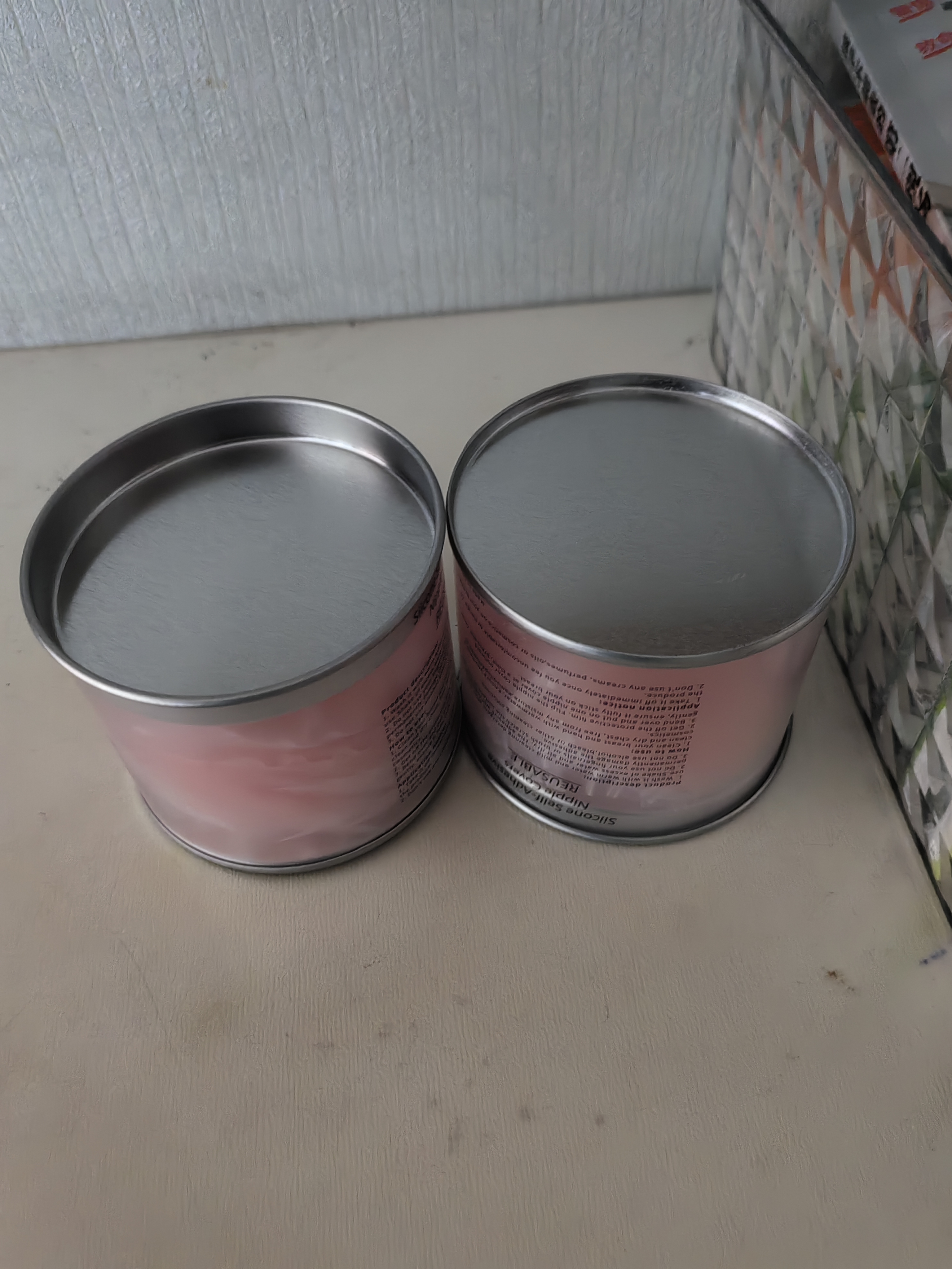 硅胶文胸乳贴防凸点胸贴女夏季防走光小胸聚拢内衣游泳 乳贴6对圆形+收纳盒 实拍图