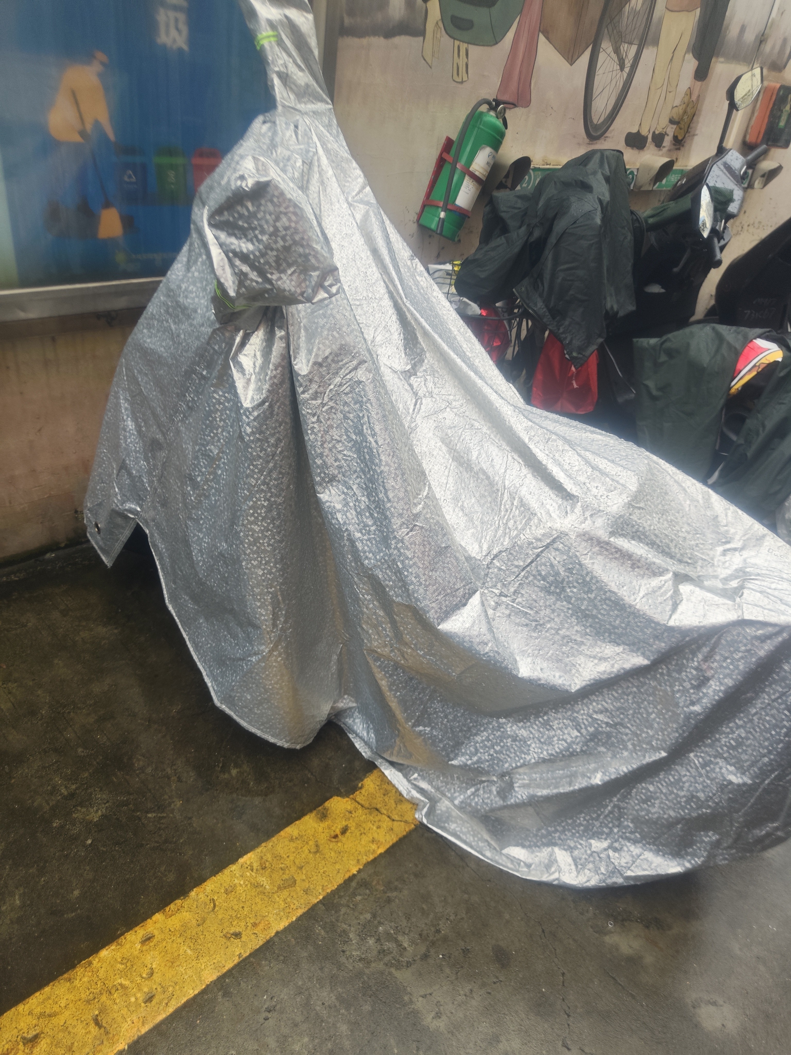 FGHGF电动车防雨罩防晒车衣防尘罩电瓶车遮雨布摩托自行车防水通用罩子 加厚铝膜款【L码1.5m-1.9m车型】 实拍图