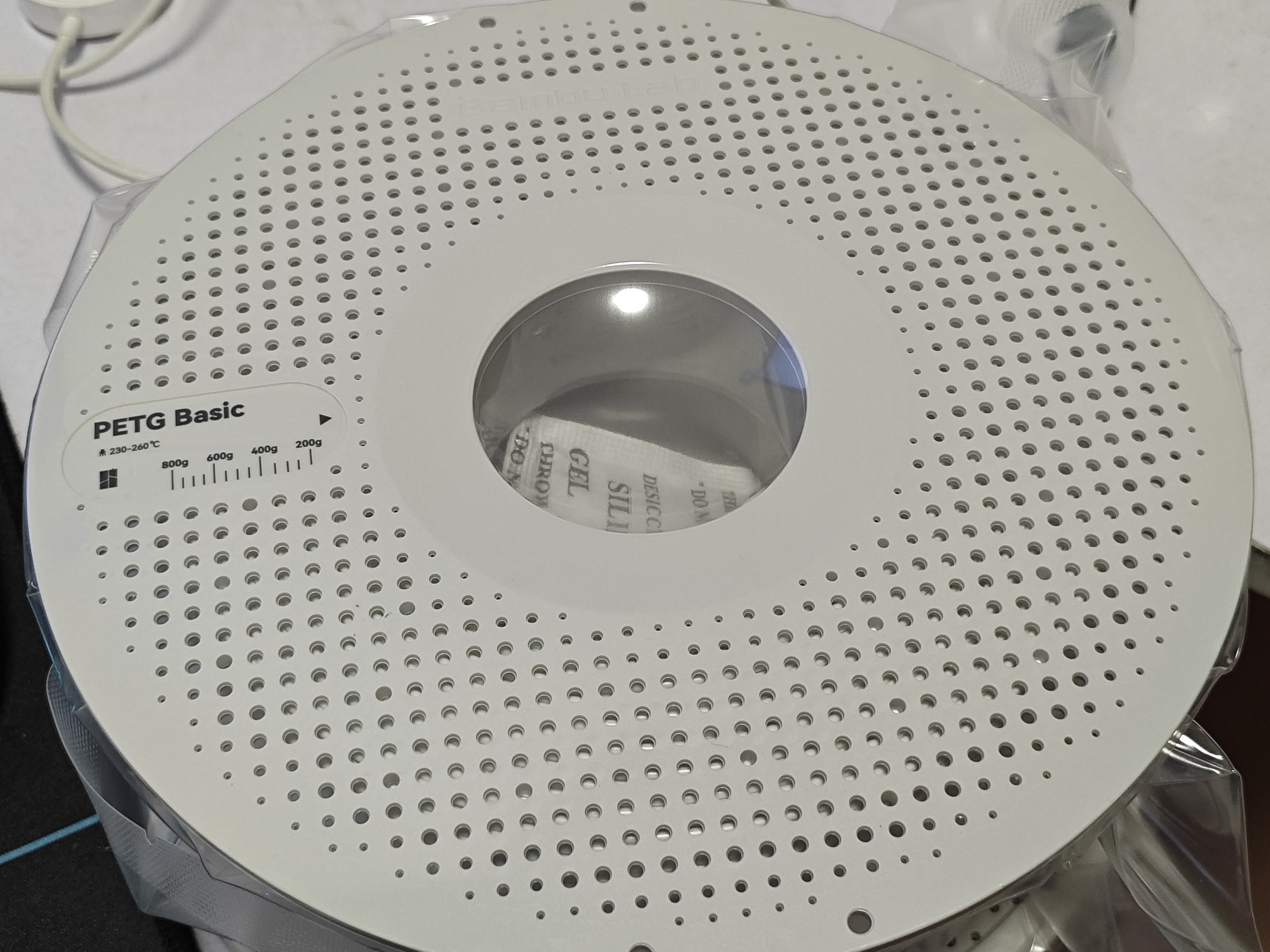 拓竹PLA Translucent半透明 3D打印耗材 磨砂质感 耐用升级 兼容所有PLA混打 RFID智能参数识别 冰蓝13610 含料盘 实拍图