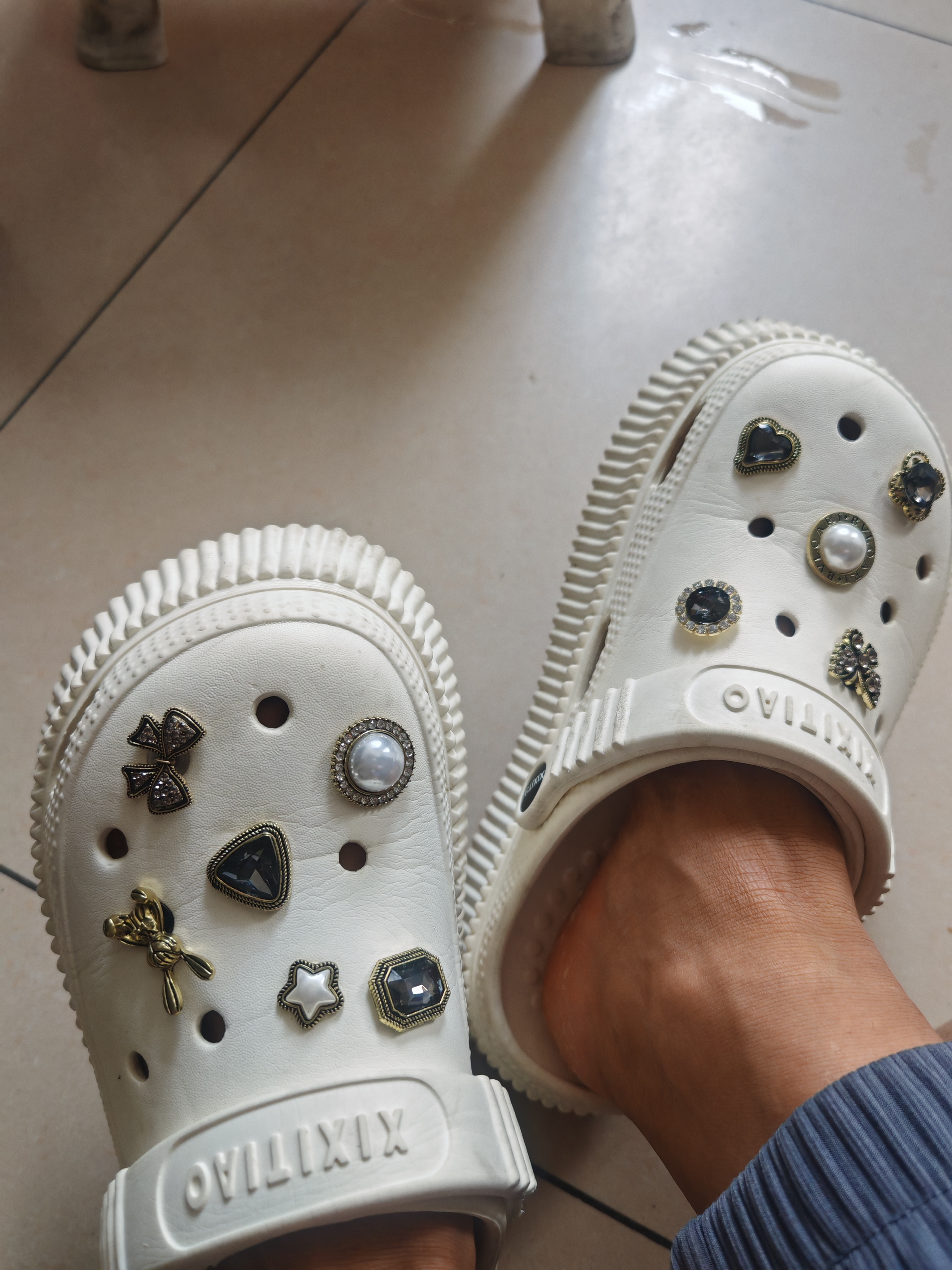 范爷家洞洞鞋配饰11个装适配crocs卡骆驰鞋扣鞋花复古装饰可拆卸卡扣 实拍图