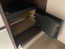 得力（deli）保险柜 家用办公指纹密码保险箱小型隐藏保密柜入墙入柜私密箱 财务专用25cm曜黑 实拍图