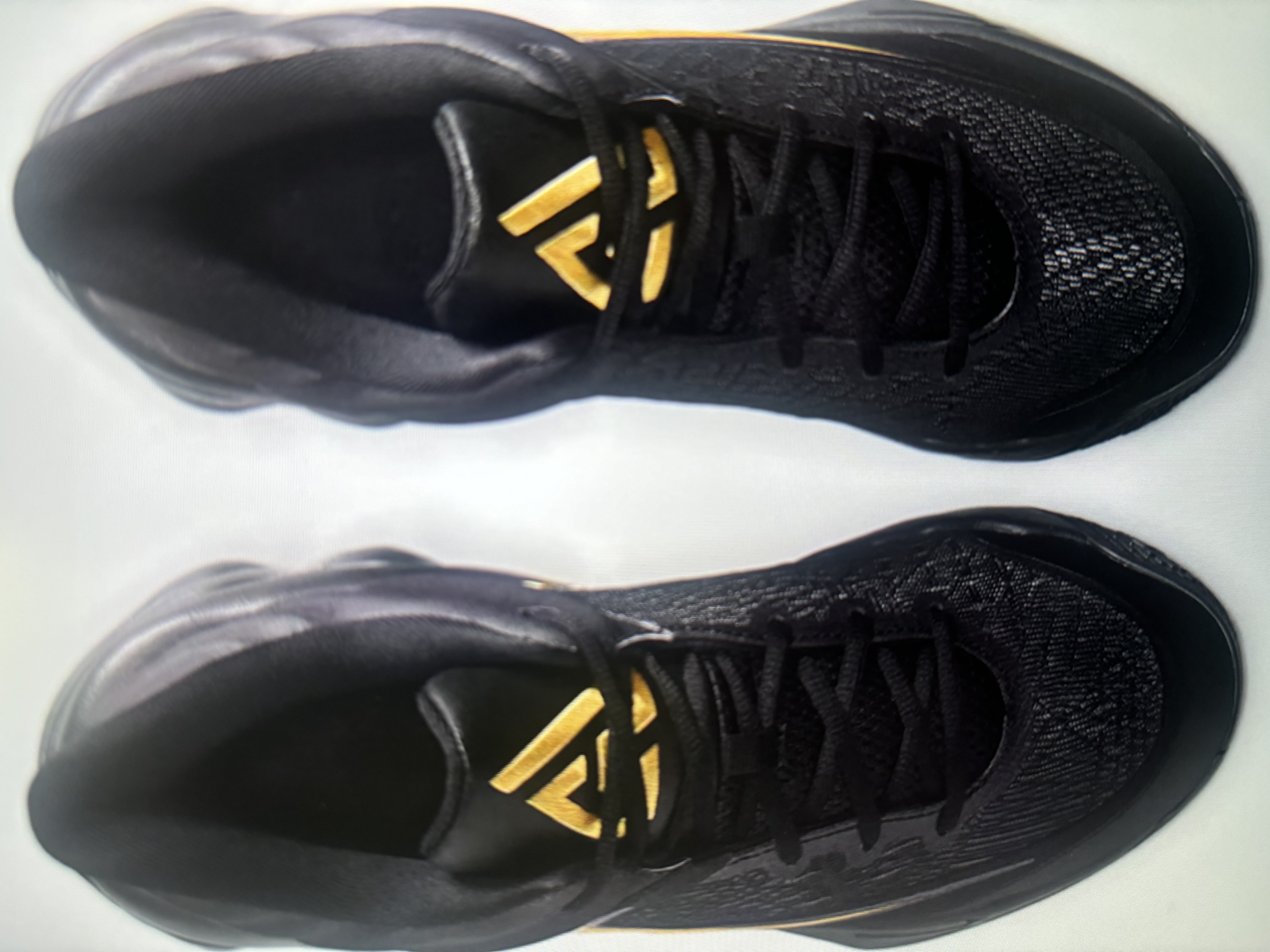 耐克NIKE男篮球鞋Giannis Immortality 4低帮运动鞋FQ3681-005黑金41 实拍图