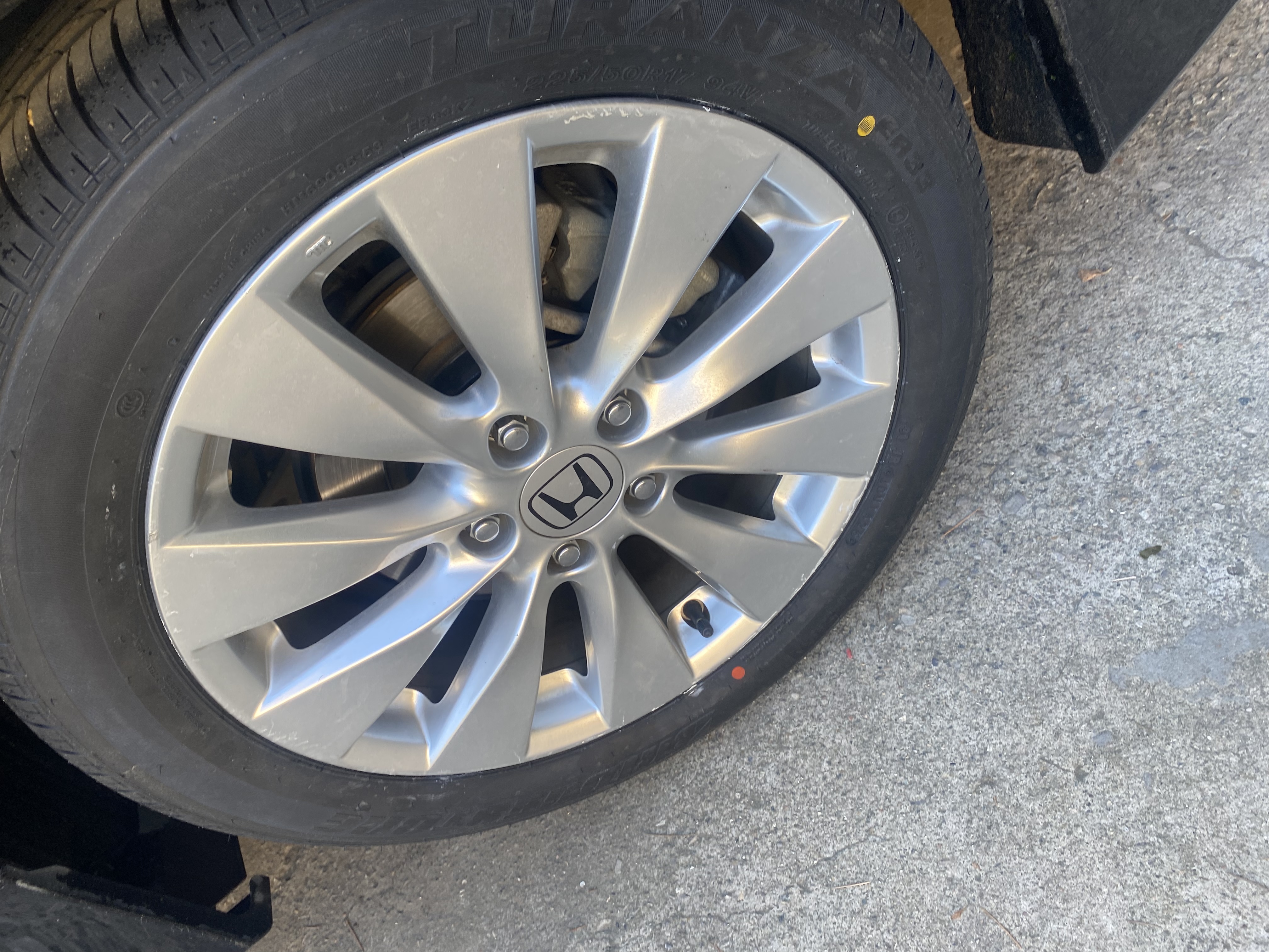 普利司通汽车轮胎225/50R17 94V ER33KZ原配雅阁适配标致607 实拍图