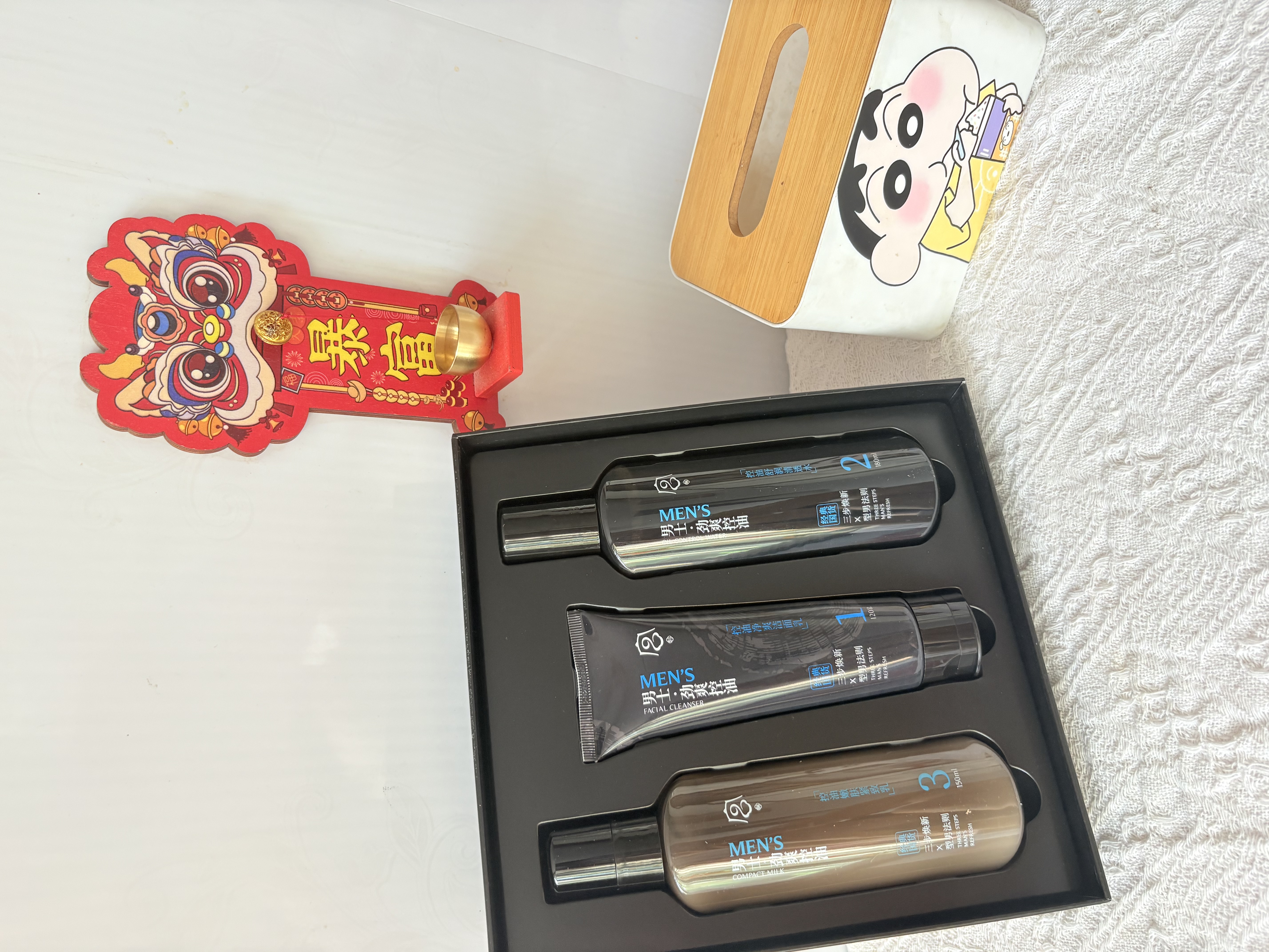 宫佩男士多效修护护肤3件套装洁面精华水乳控油保湿紧致抗皱男生礼盒 实拍图