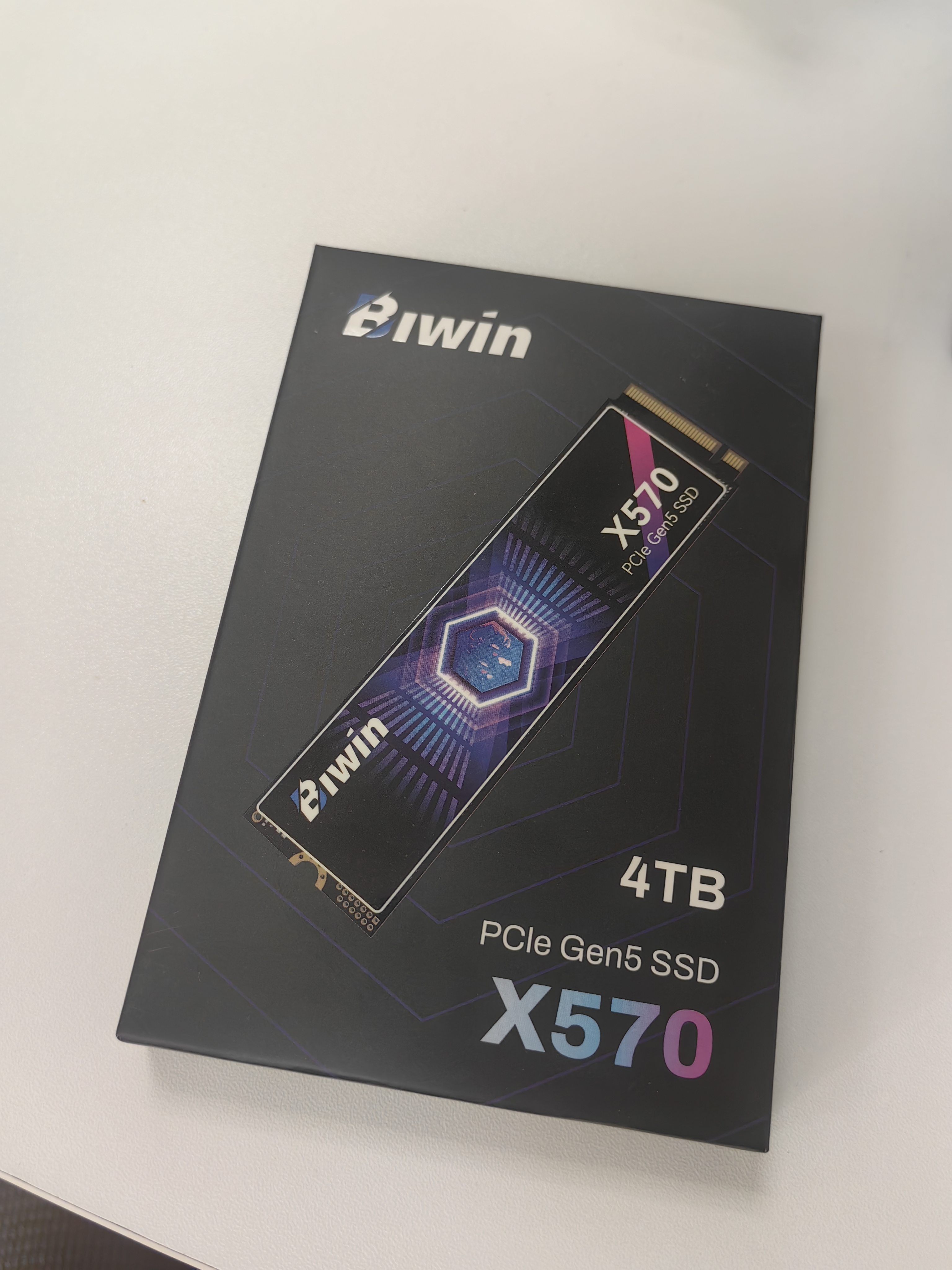 佰维（BIWIN）4TB SSD固态硬盘M.2接口(NVMe协议) X570系列 PCIe5.0读速14500MB/s AI PC电脑存储配件 实拍图