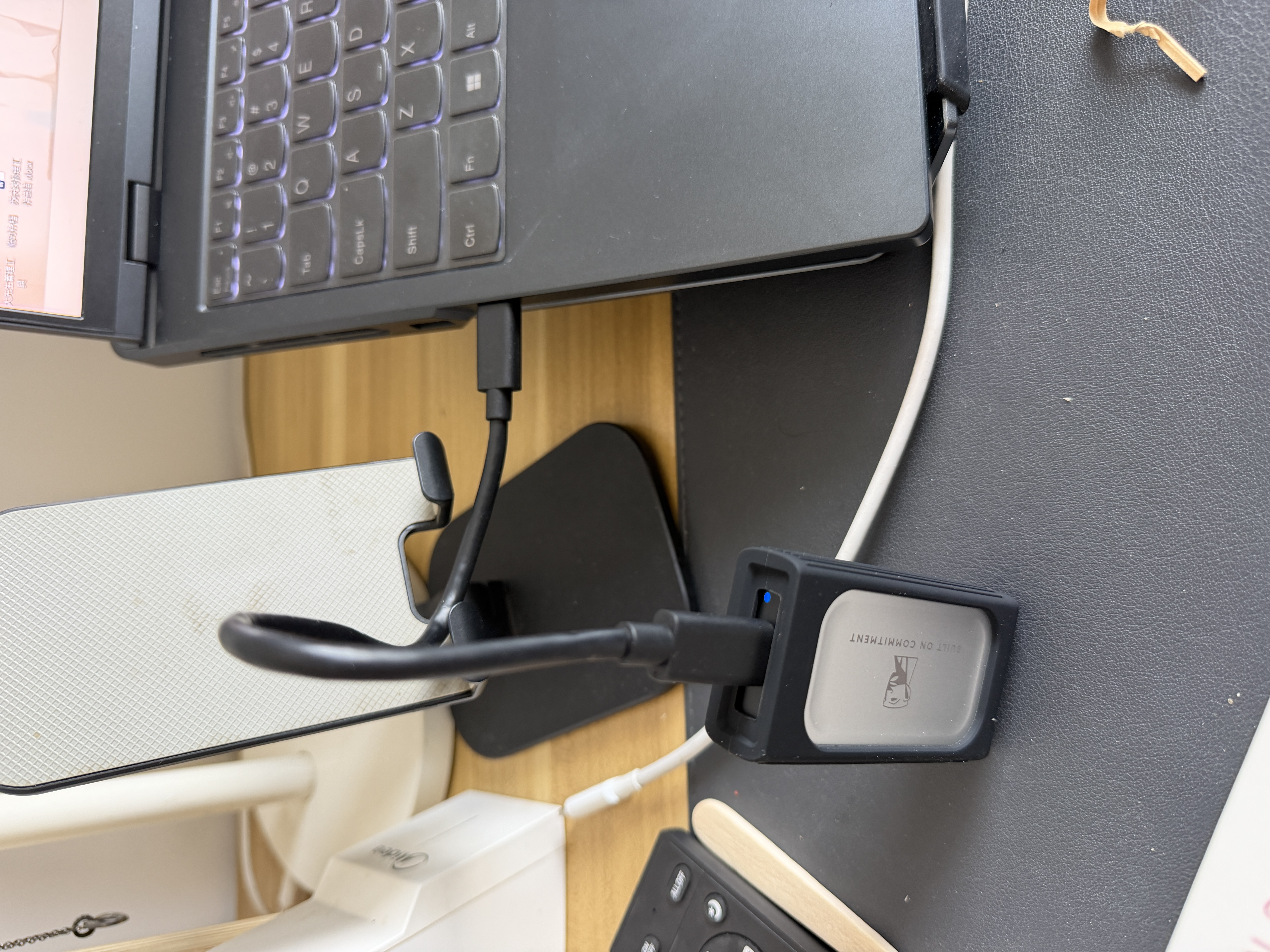 金士顿（Kingston）1TB Type-C USB3.2 移动固态硬盘（PSSD）XS2000 高速读写2000MB/s IP55等级三防保护 手机直连 实拍图