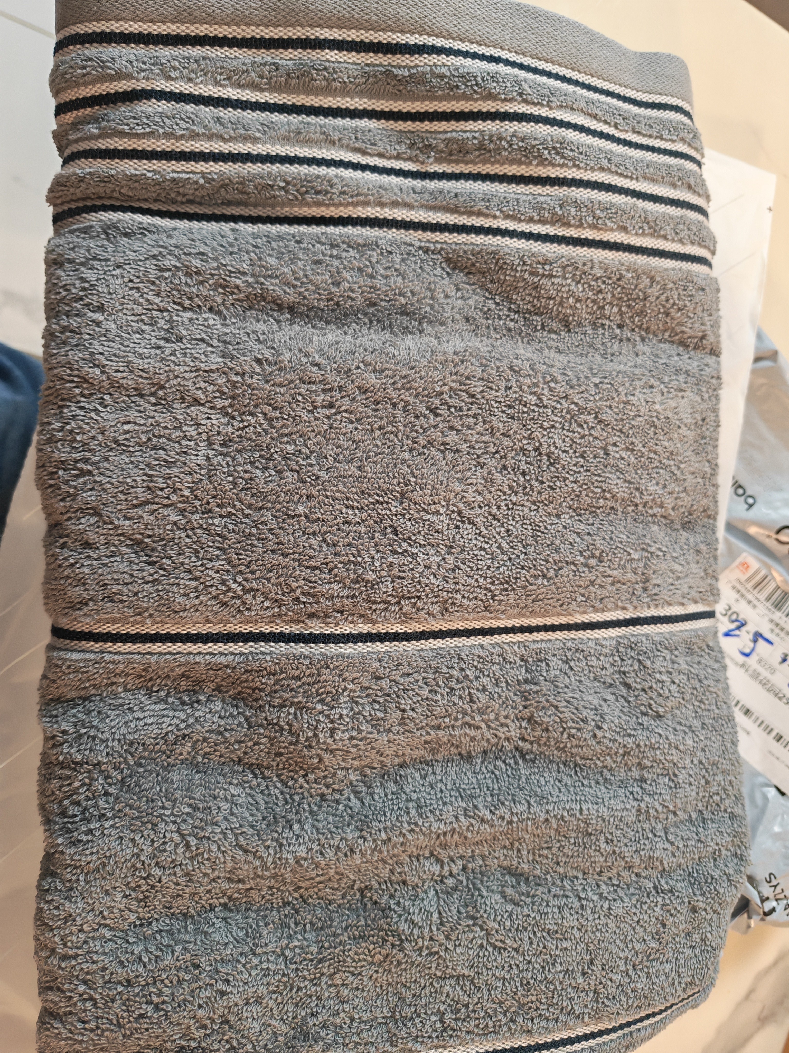 洁丽雅（Grace）纯棉浴巾A类全棉加厚速干强吸水男士女士浴巾310g 深灰 实拍图