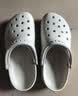 卡骆驰（CROCS）（crocs）经典Clog男女洞洞鞋一脚蹬沙滩鞋 CR10001-2Y2  38  实拍图