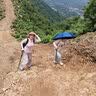 神火（SupFire）户外登山杖铝合金T柄超轻拐杖徒步健走爬山伸缩非折叠棍儿童手杖 实拍图