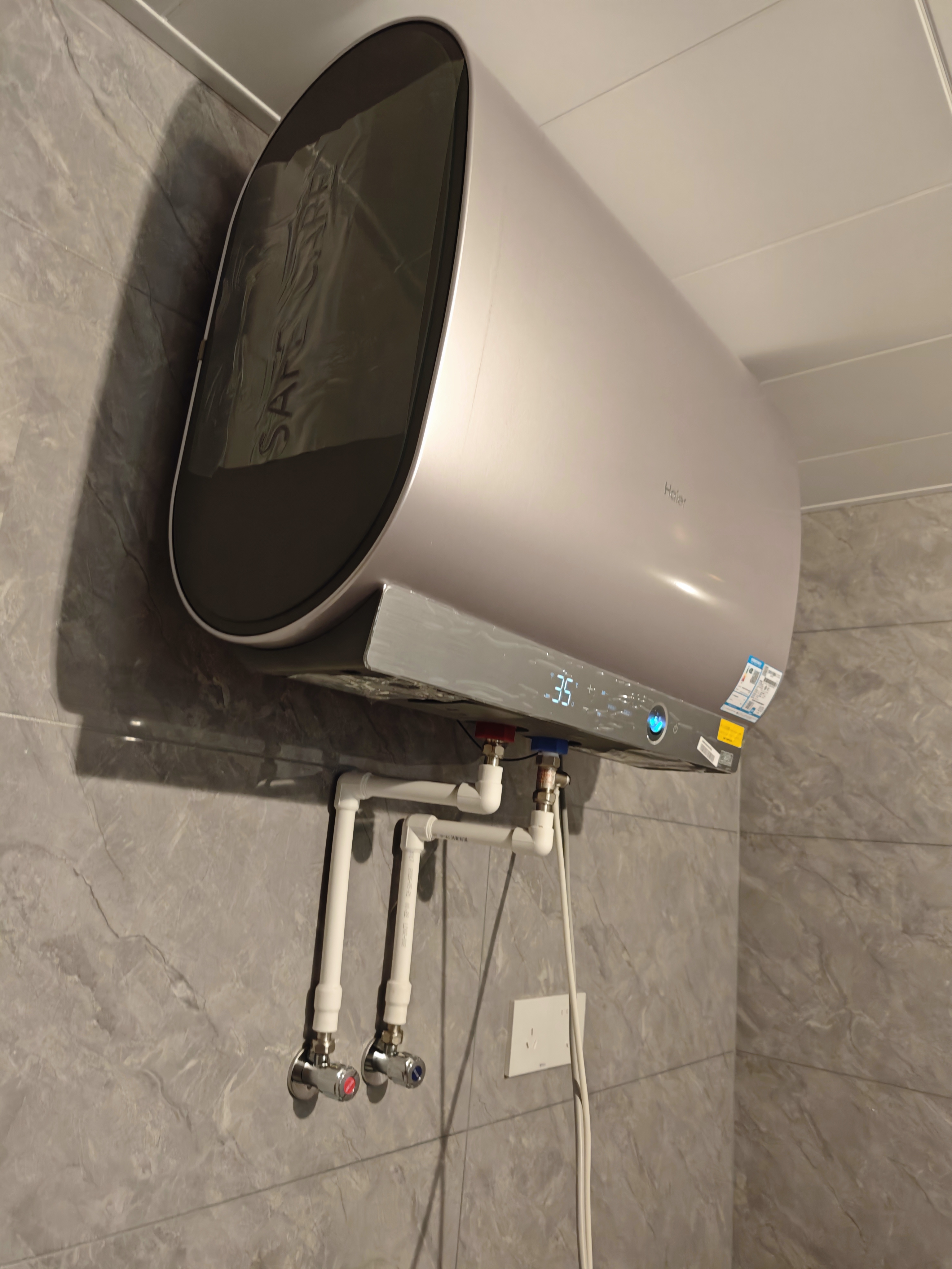 海尔无镁棒BK30PLUS电热水器60升 国家补贴双胆扁桶 富锶净肤洗3300W速热洗澡家用一级能效上门安装 实拍图