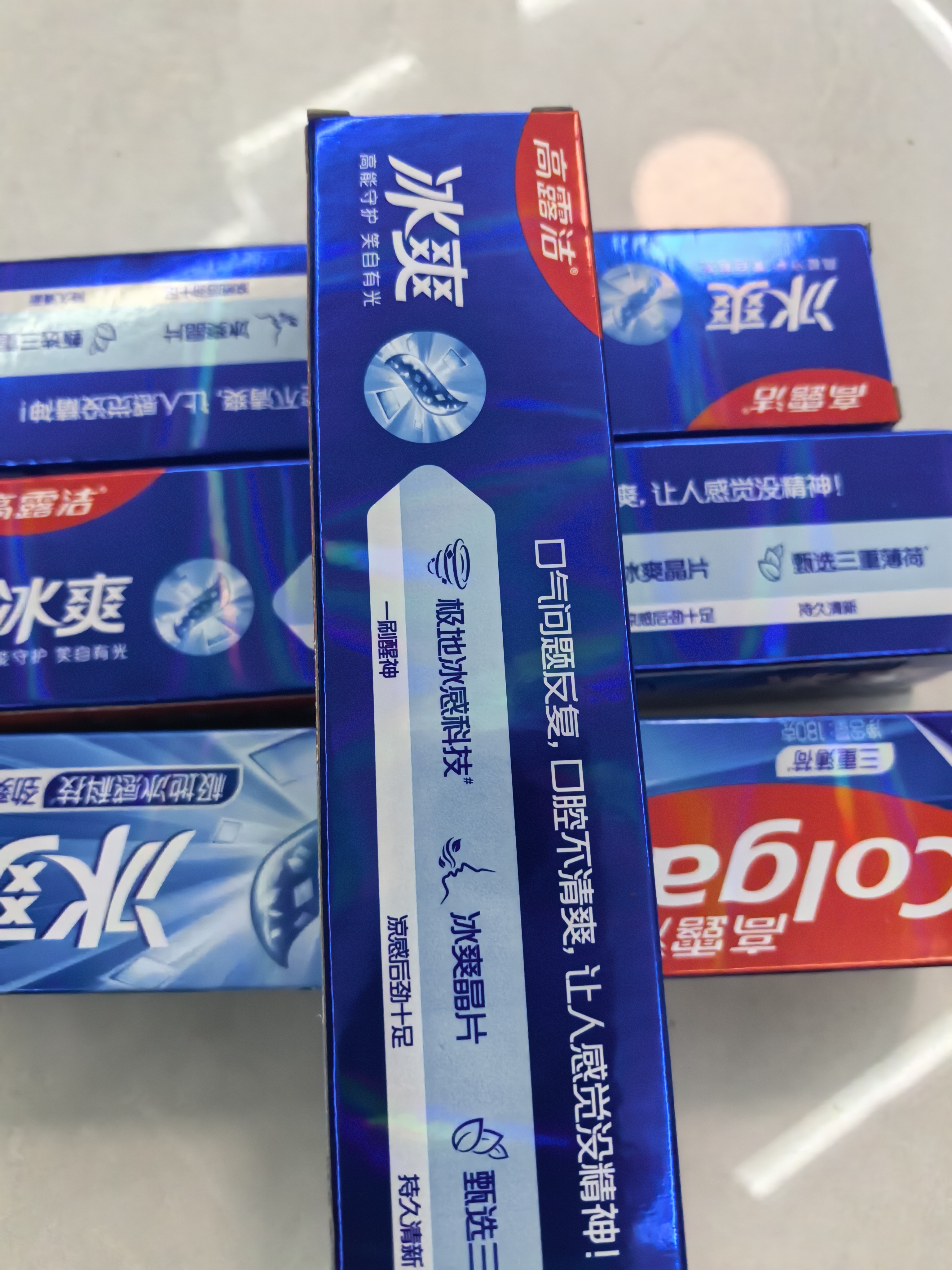 高露洁（Colgate）冰爽三重薄荷牙膏720g 10倍持久清凉清新口气除口臭成人牙膏含氟 实拍图
